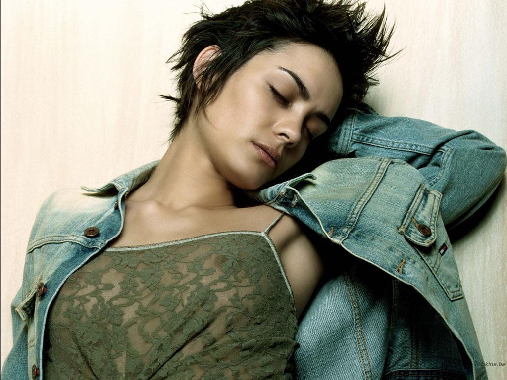 2000's Beauty - Shannyn Sossamon : Celebs