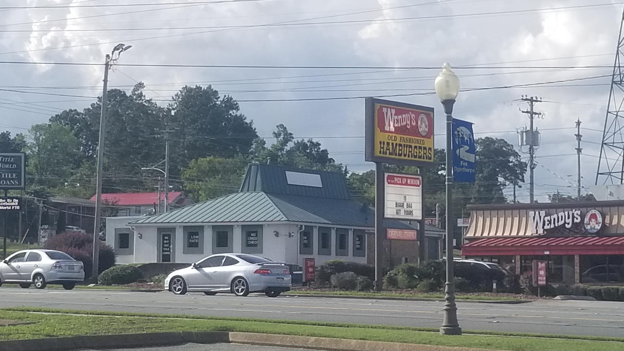 Title Loan Office in Fort Oglethorpe, GA, US r/FormerPizzaHuts