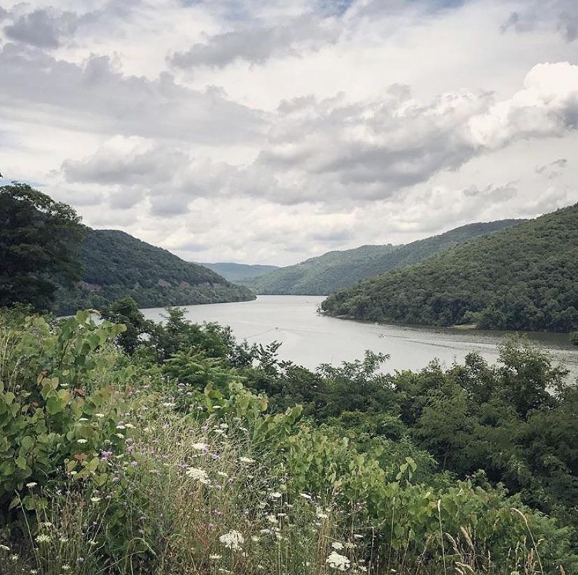 Bluestone Lake near Hinton r/WestVirginia