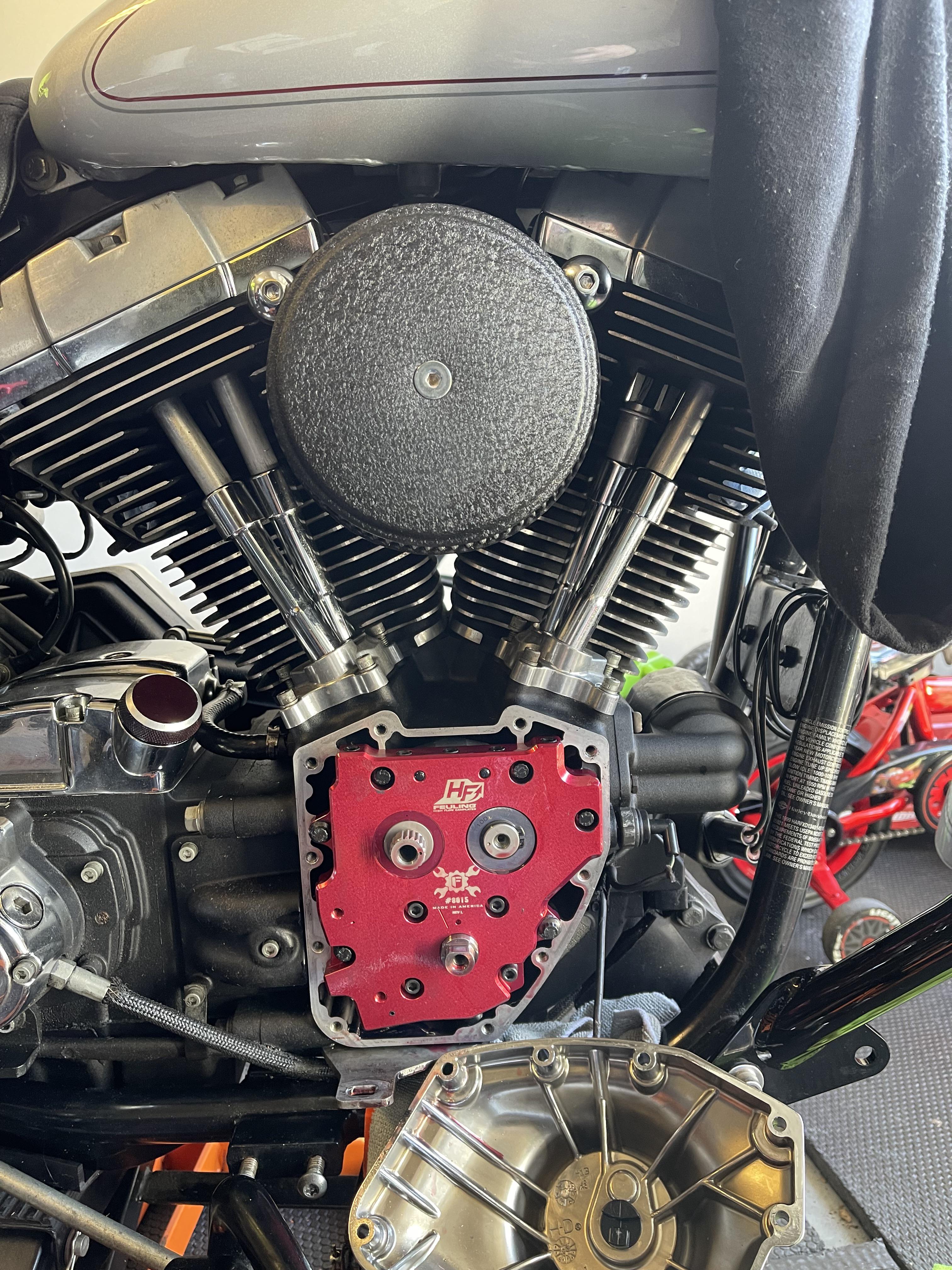 Feuling Cam Chest Kit with 525 Cams r/Harley