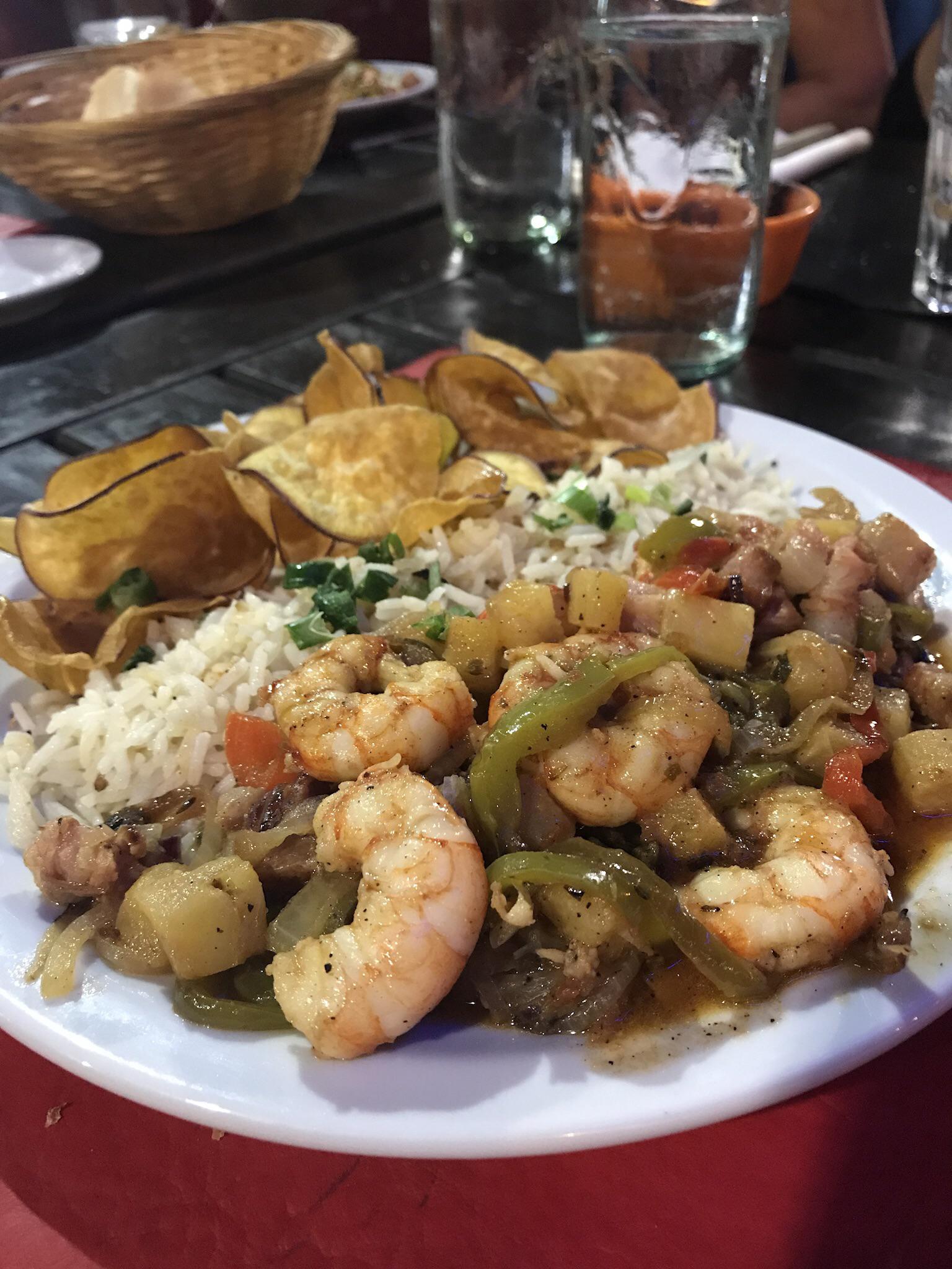 Cuban dish with shrimps Enchilada de camarones [OC] r/FoodPorn