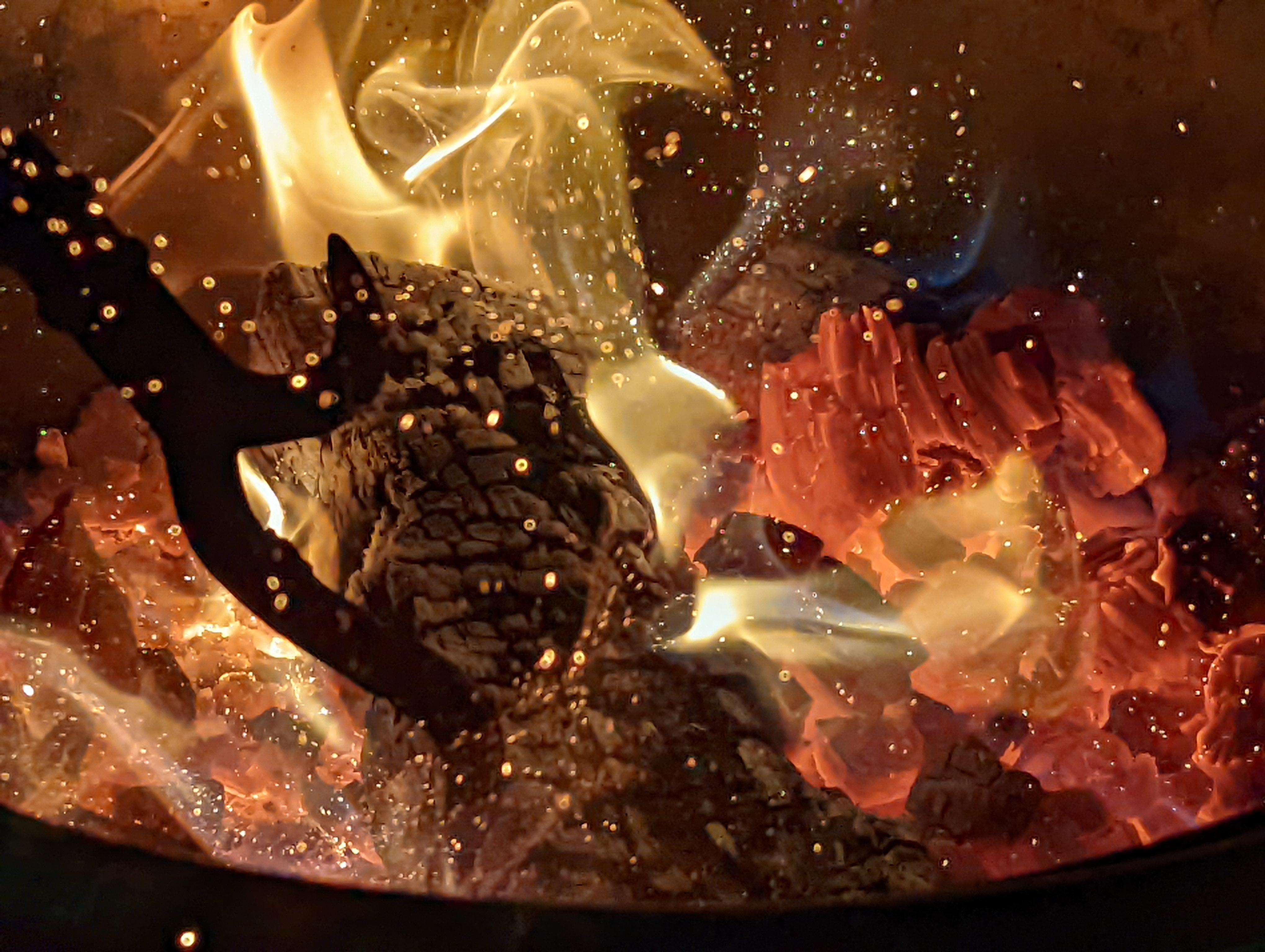 Stirring the fire [Google Pixel 6 Pro] r/mobilephotography