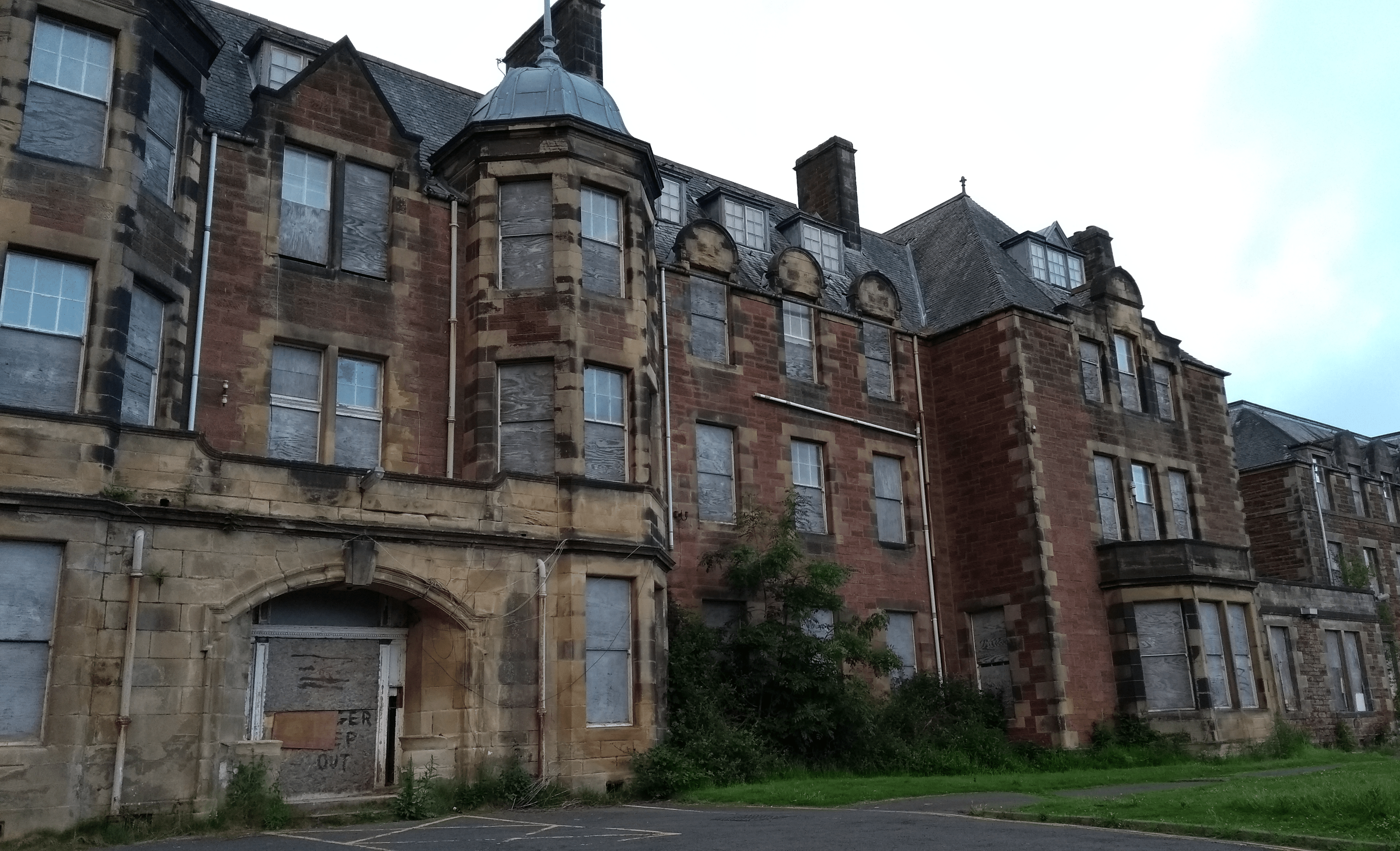 Abandoned psychiatric hospital in central Scotland [OC] [3850x2340] r
