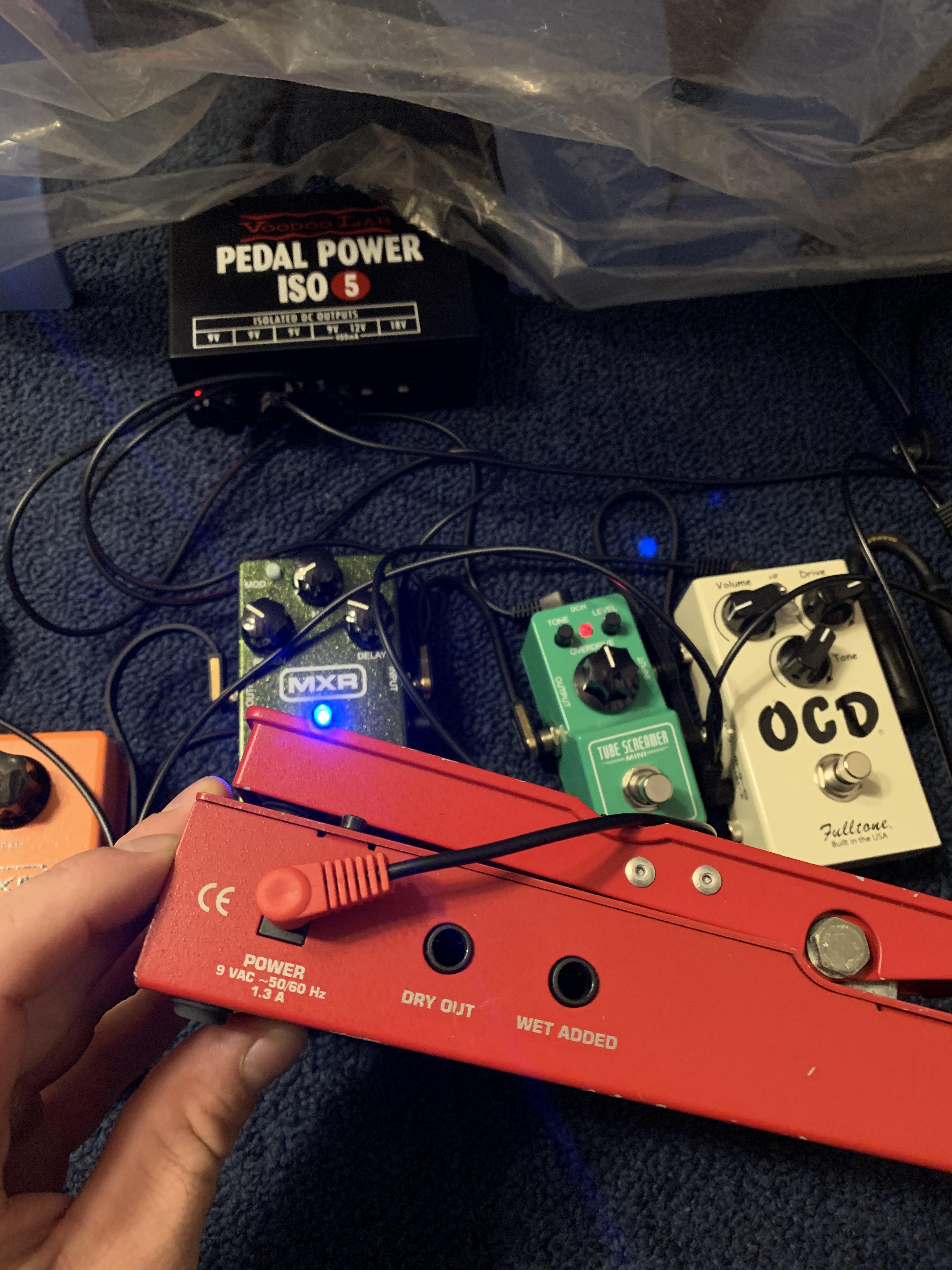 Can I plug my whammy pedal into the 12 volt slot on my pedal power? r