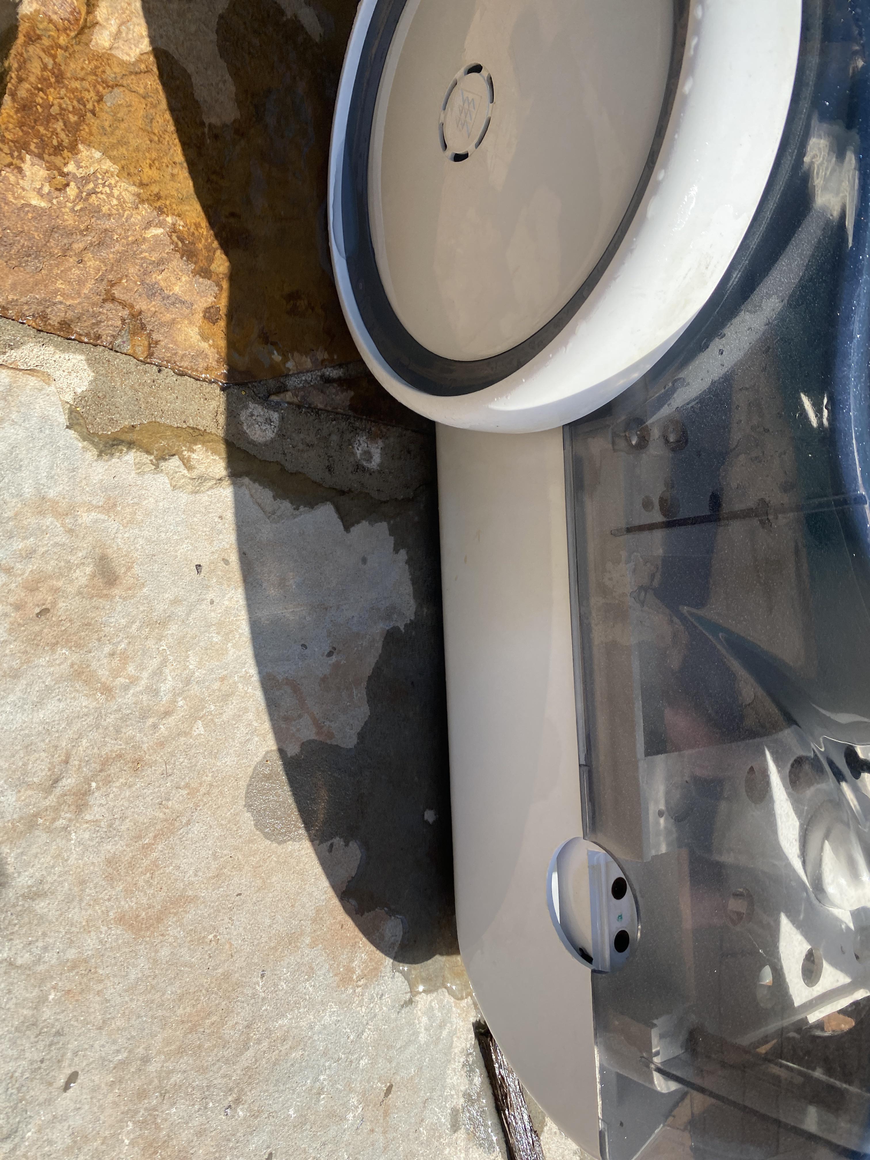 Wheel came off of Legend pool cleaner, how do I fix it? : r/pools