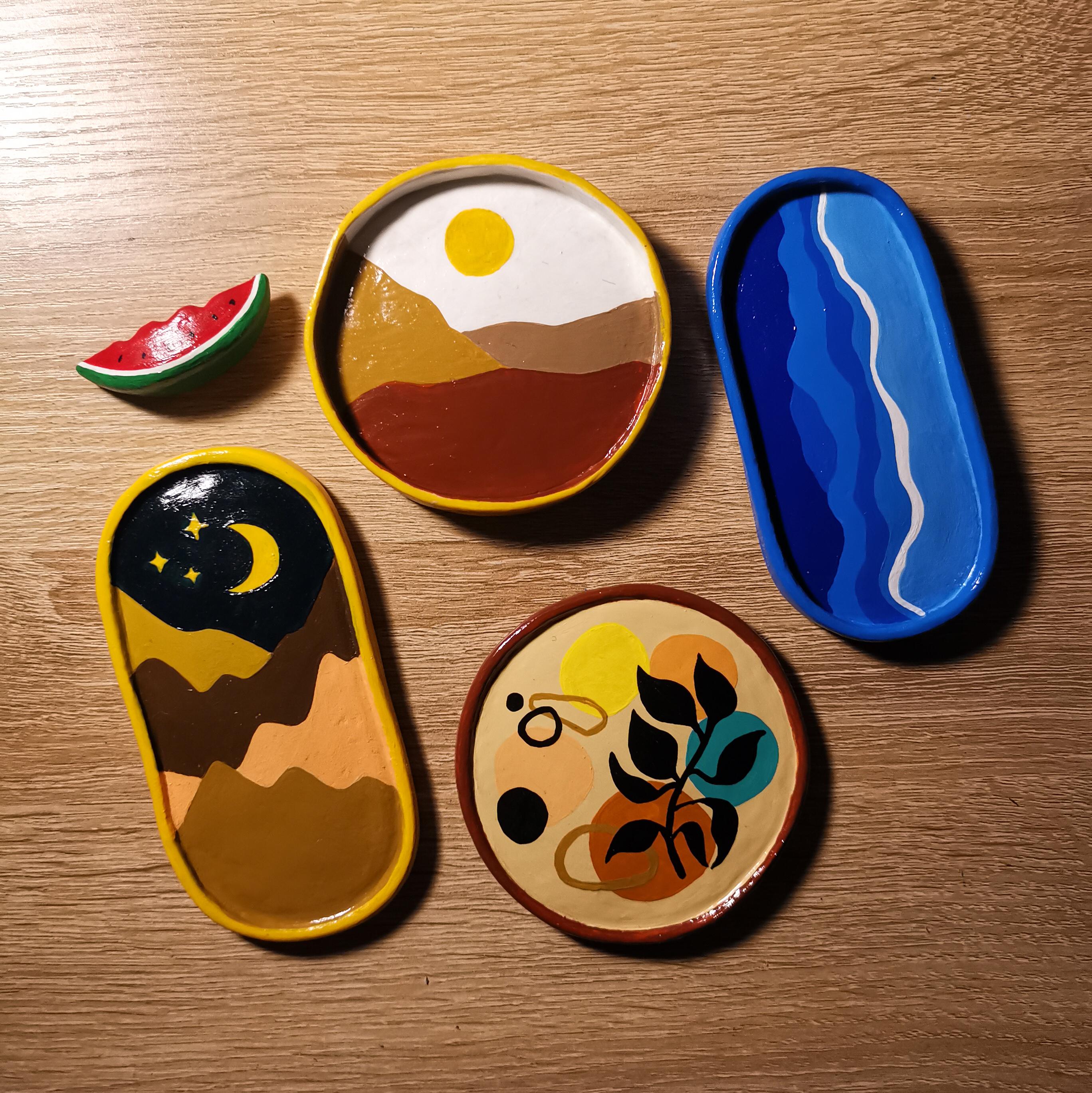 Made these mini air dry clay trinket trays and coasters! Really been
