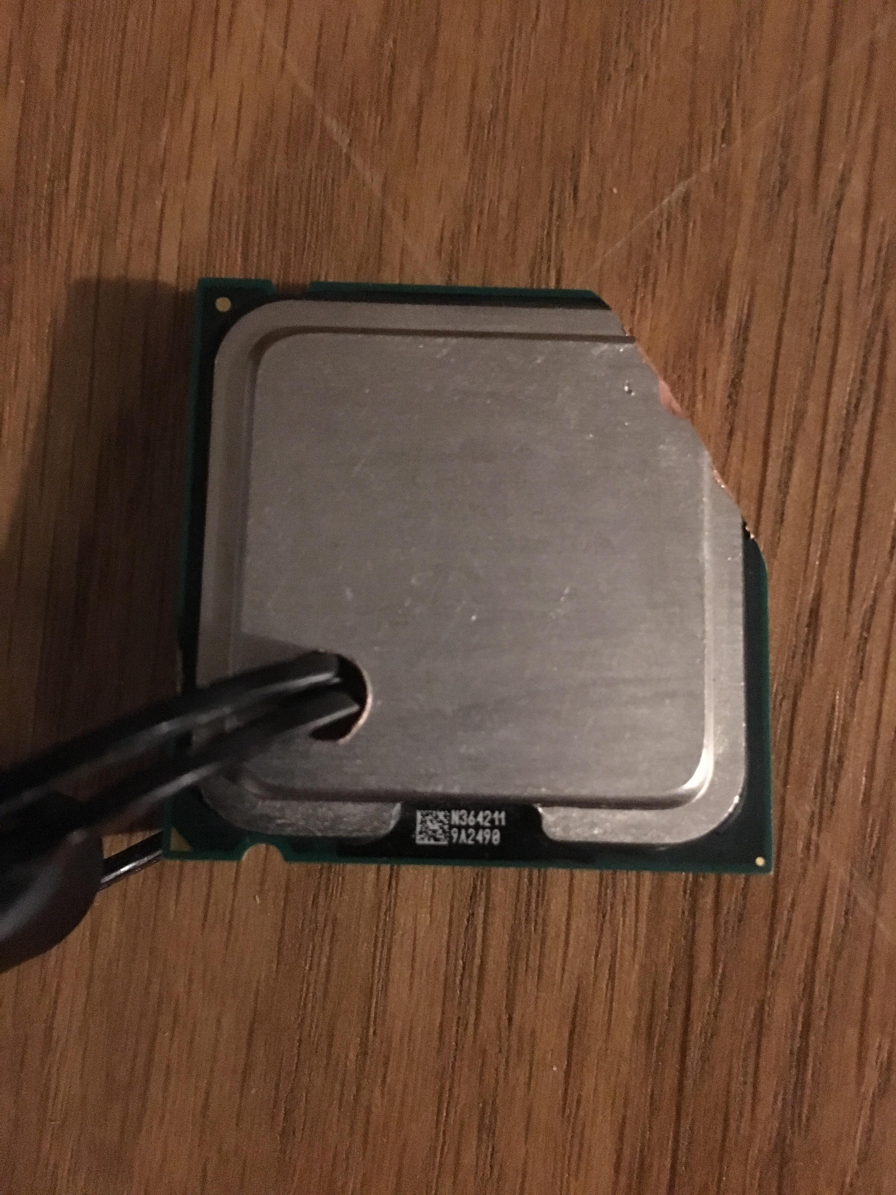 Using a Shintel CPU as a keyring brings new meaning to ‘burning a hole