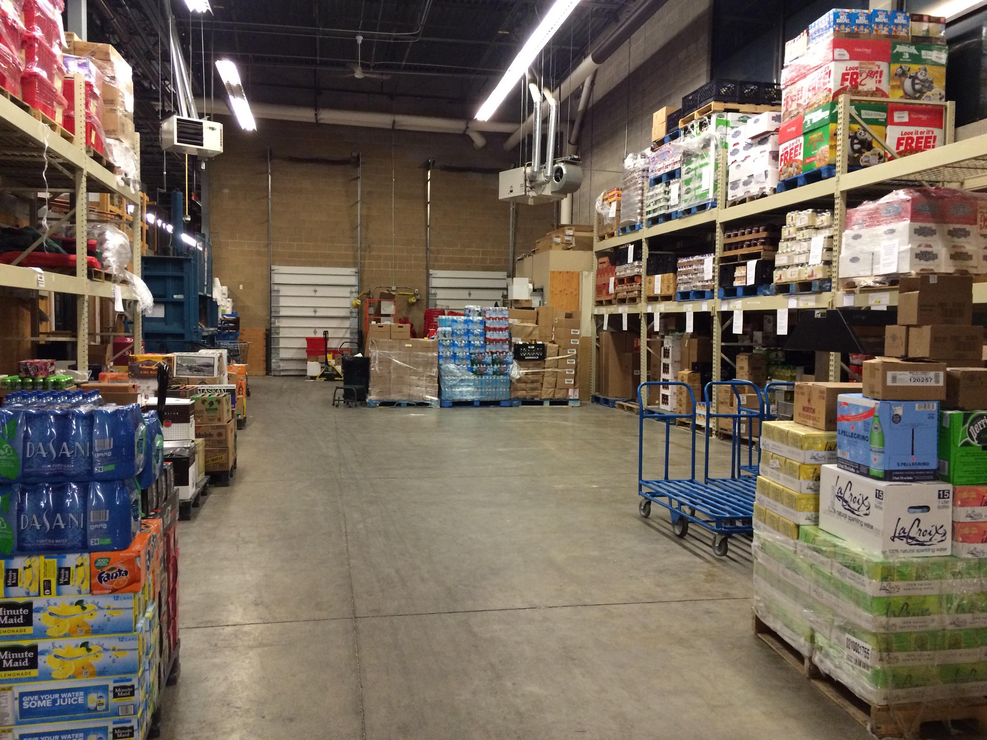 Let's all take a moment to enjoy empty back rooms before the holiday