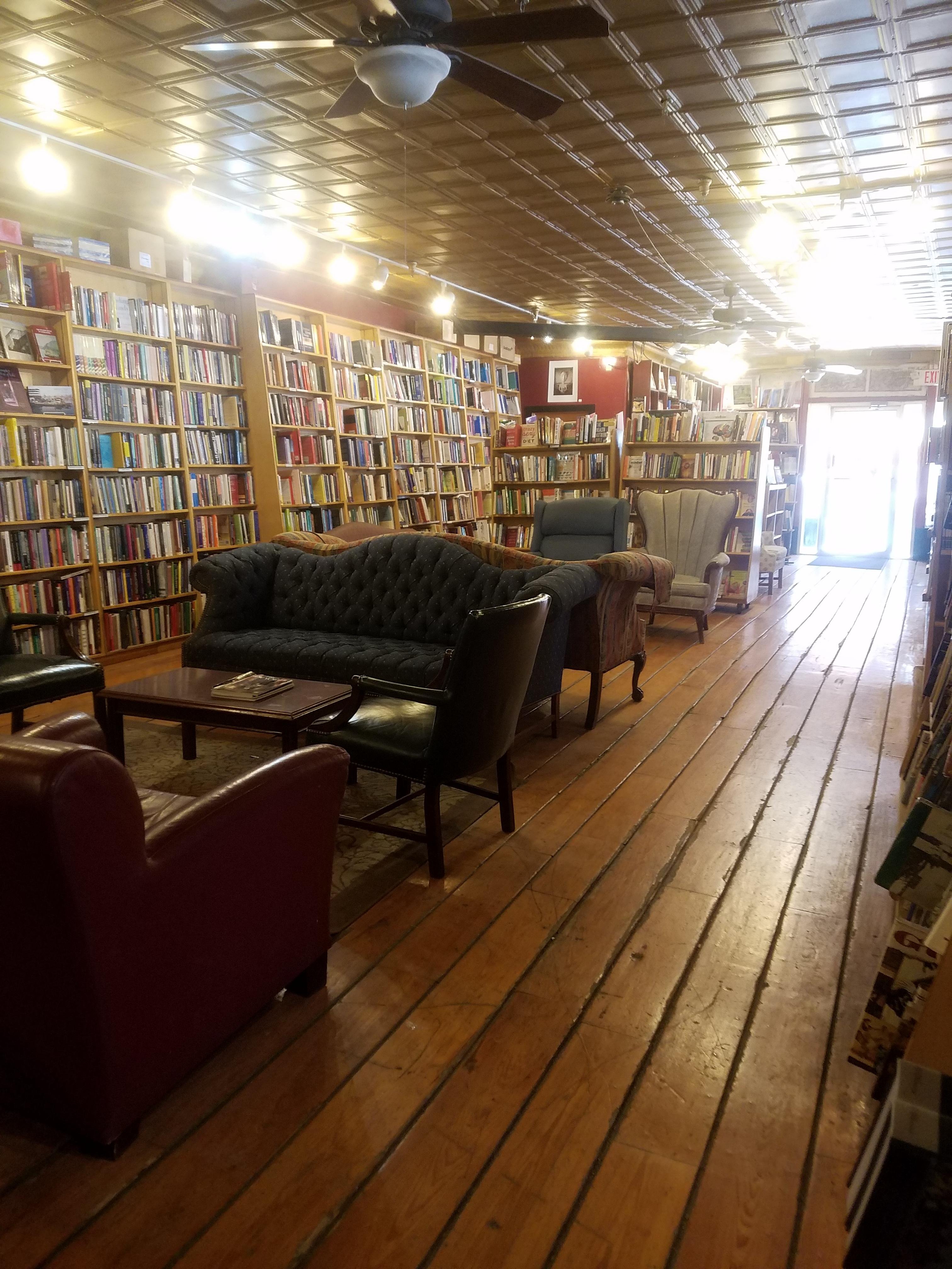 Bookstore in New York r/CozyPlaces