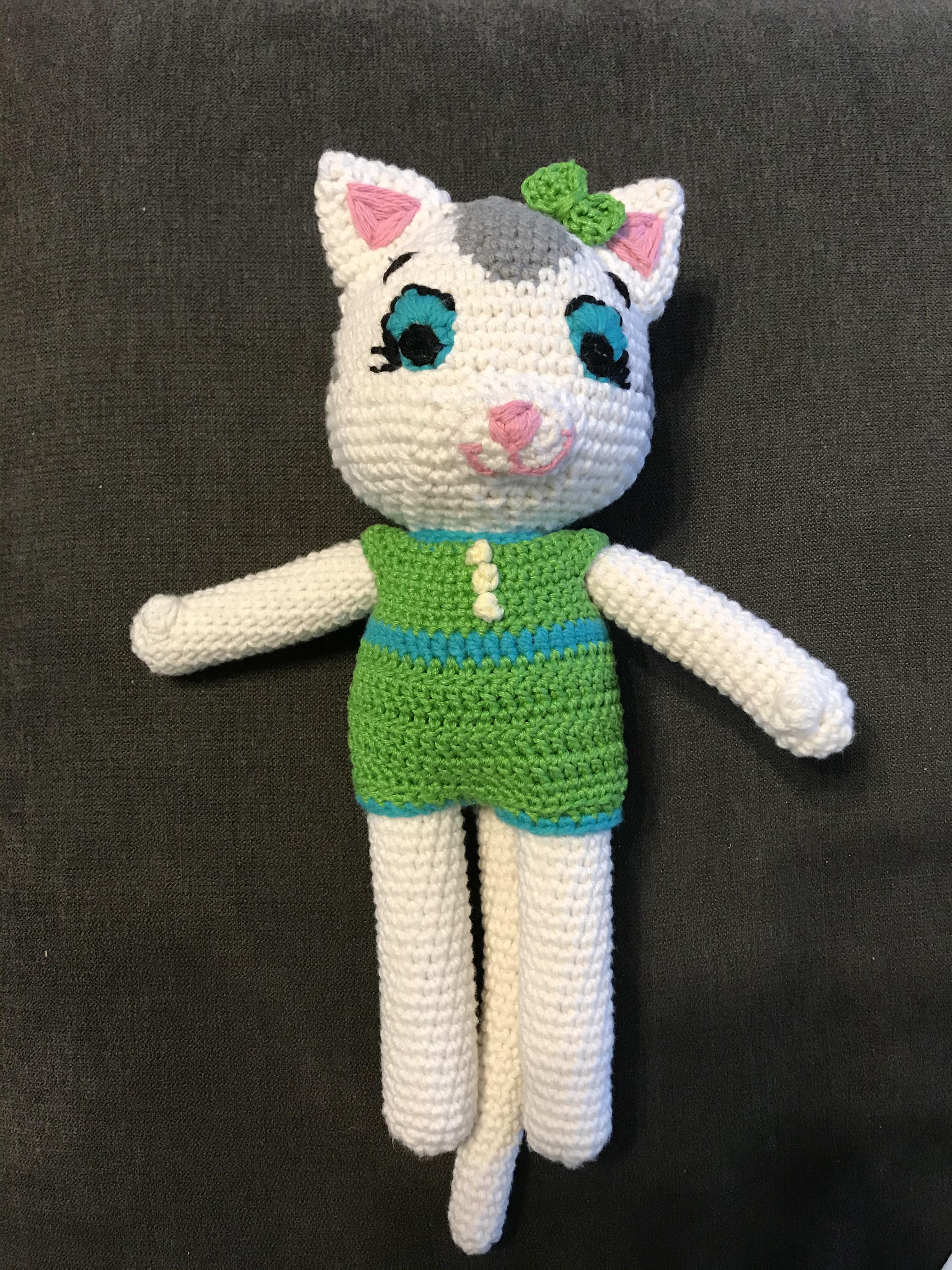 Katerina Kittycat from Daniel Tiger’s Neighborhood crochet