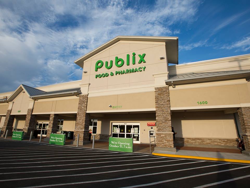 NEW STORE Store 1613, in Tullahoma, TN. to the family