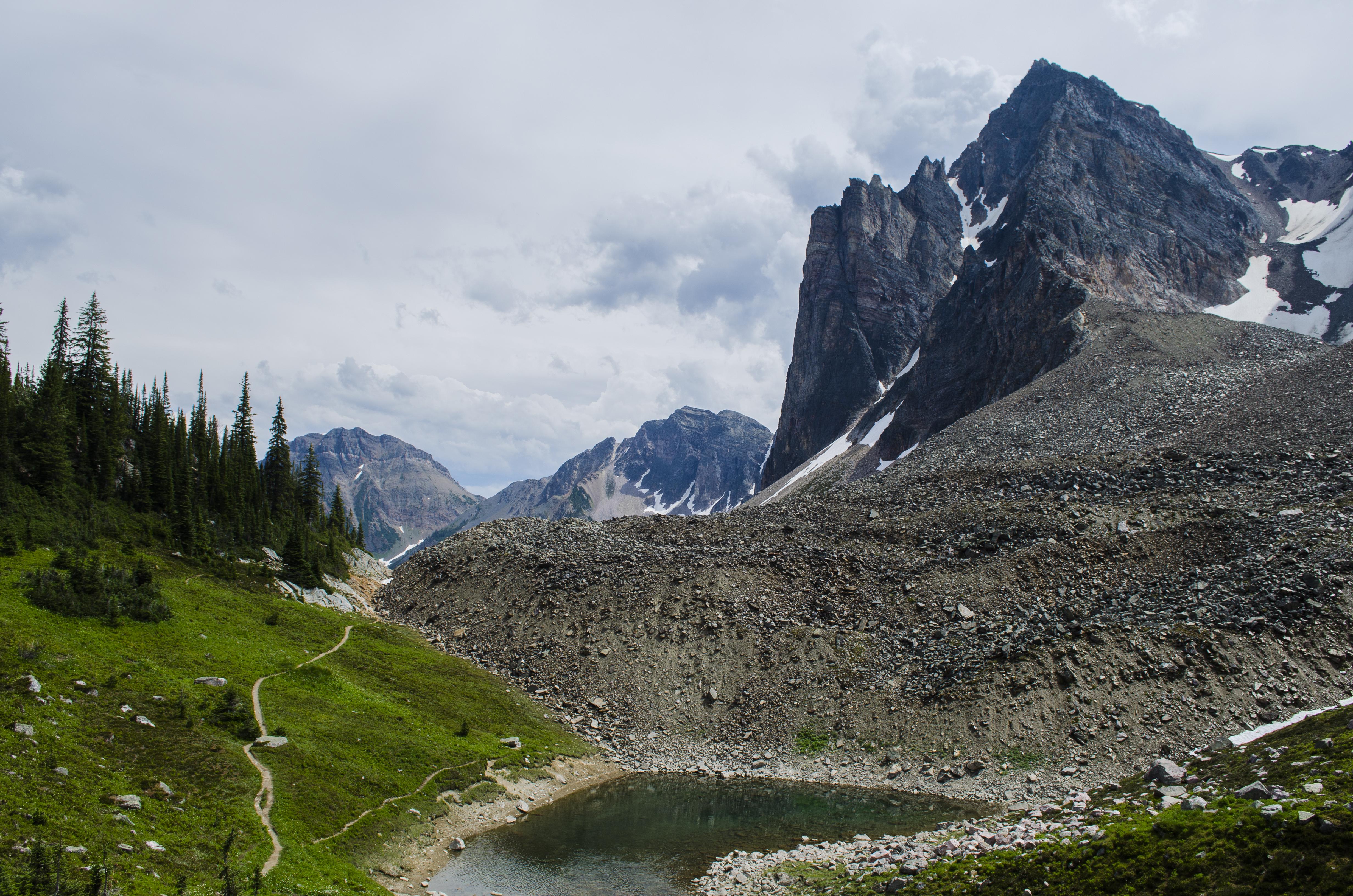 Gorman Lake, BC [OC] [4928 X 3264] r/EarthPorn