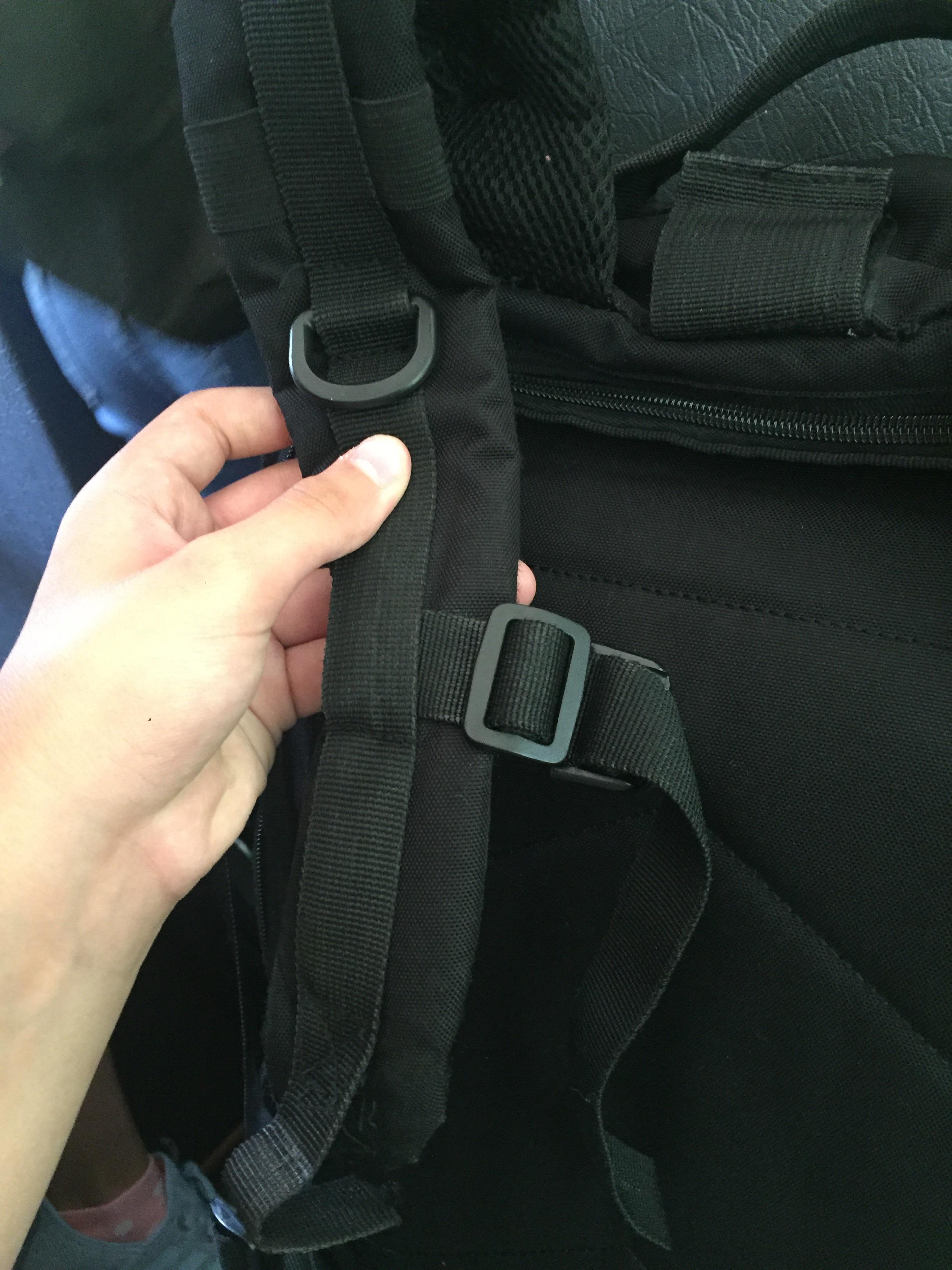 My backpack strap broke. It’s too heavy. r/Wellthatsucks