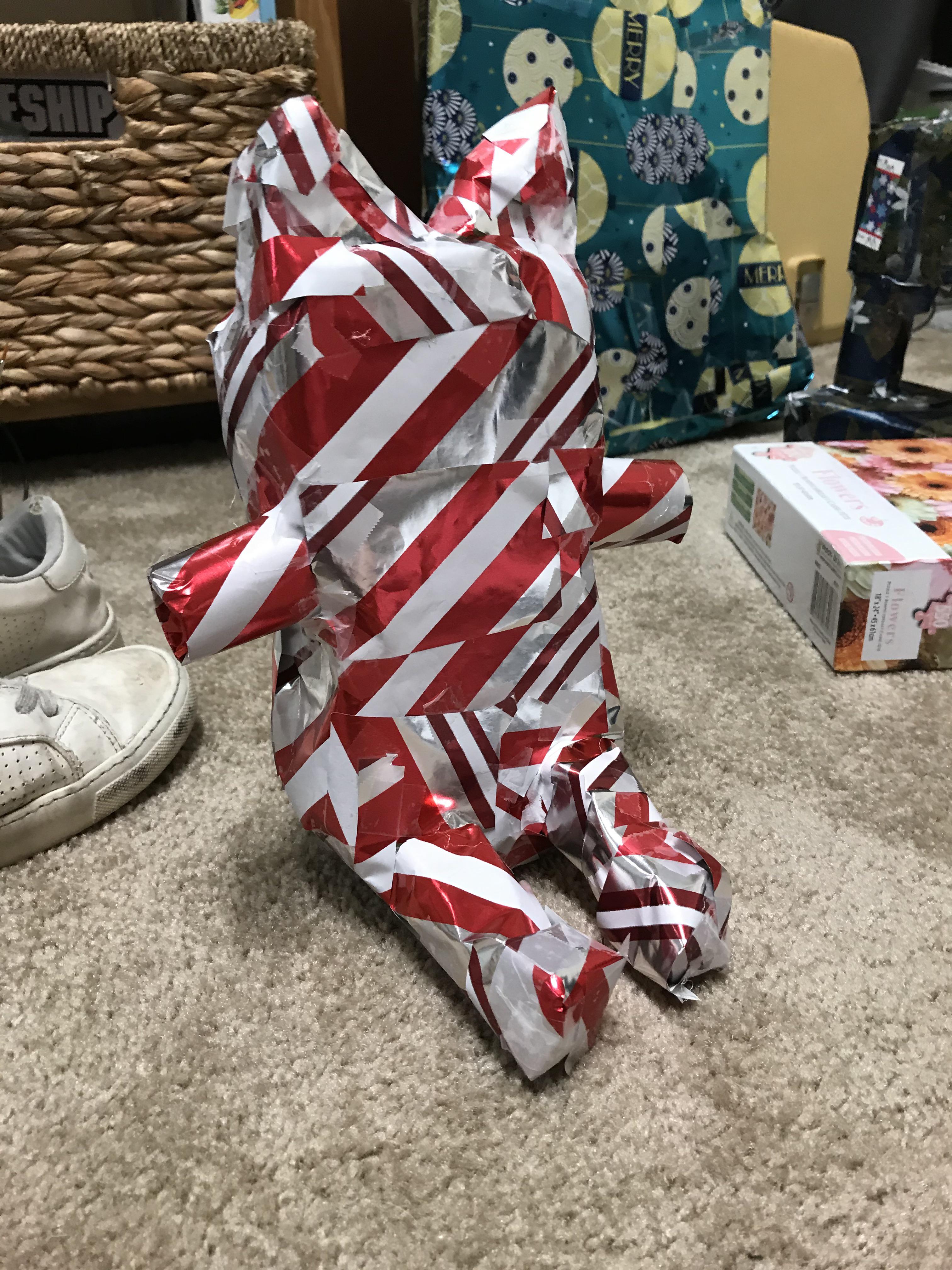 A set of holiday postcards ) r/falsewrapping