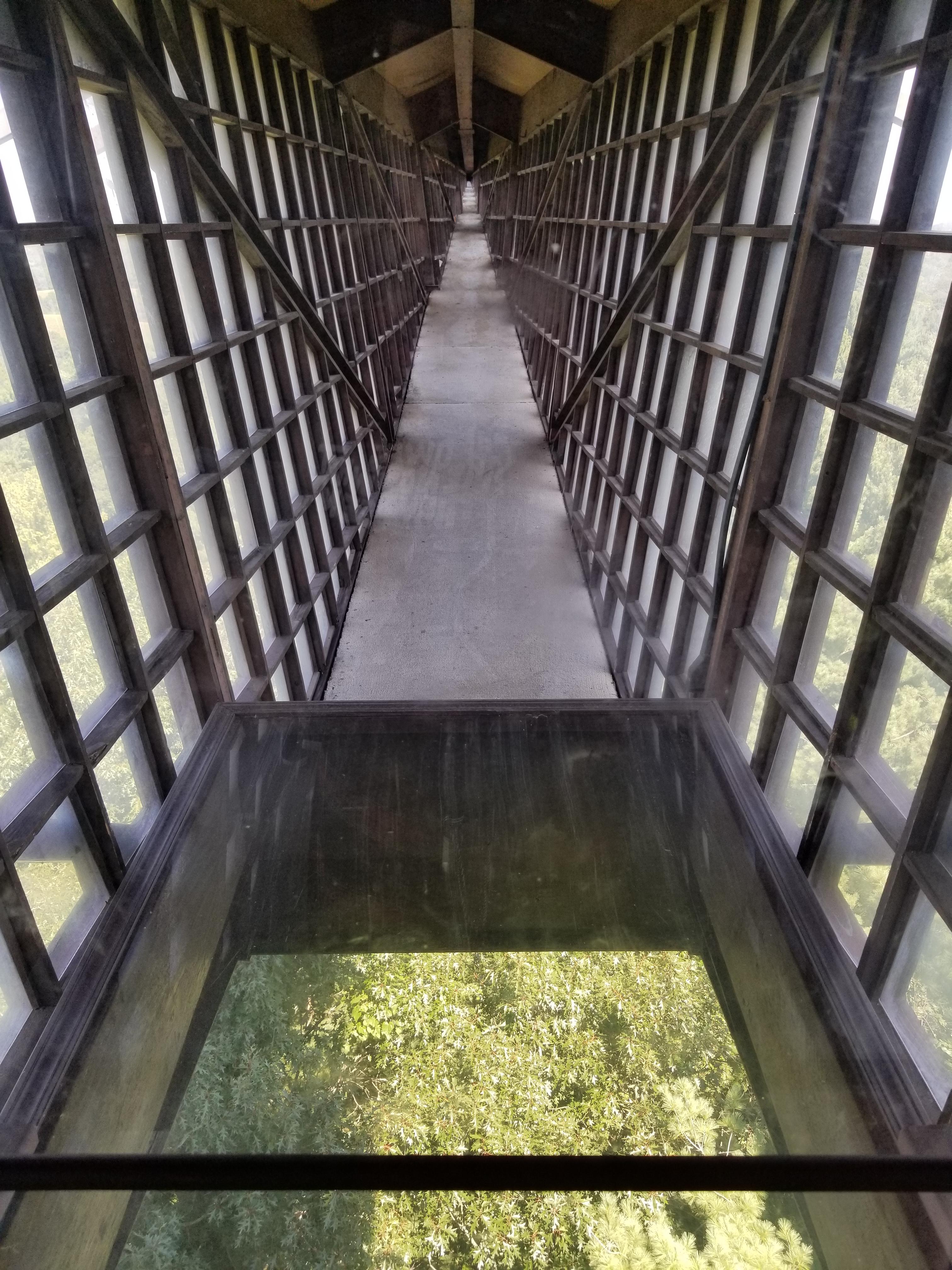 The Infinity Room at House on the Rock r/oddlyterrifying