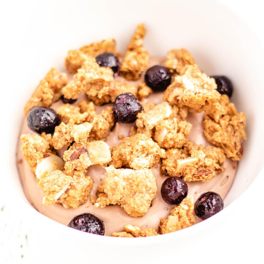 Keto Granola (or cereal) r/ketodessert