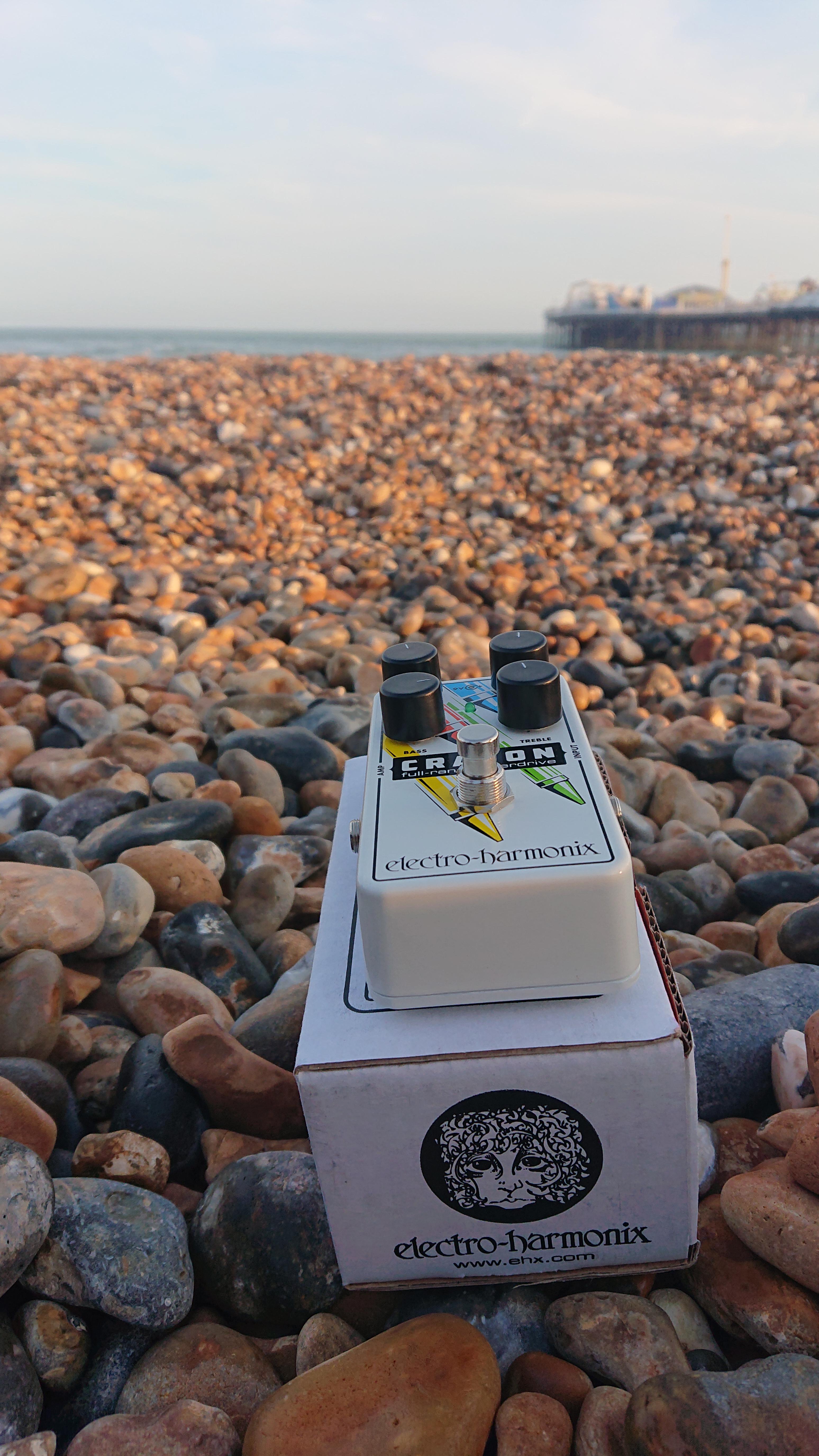 NPD: EHX Crayon - my first actual new pedal : r/guitarpedals