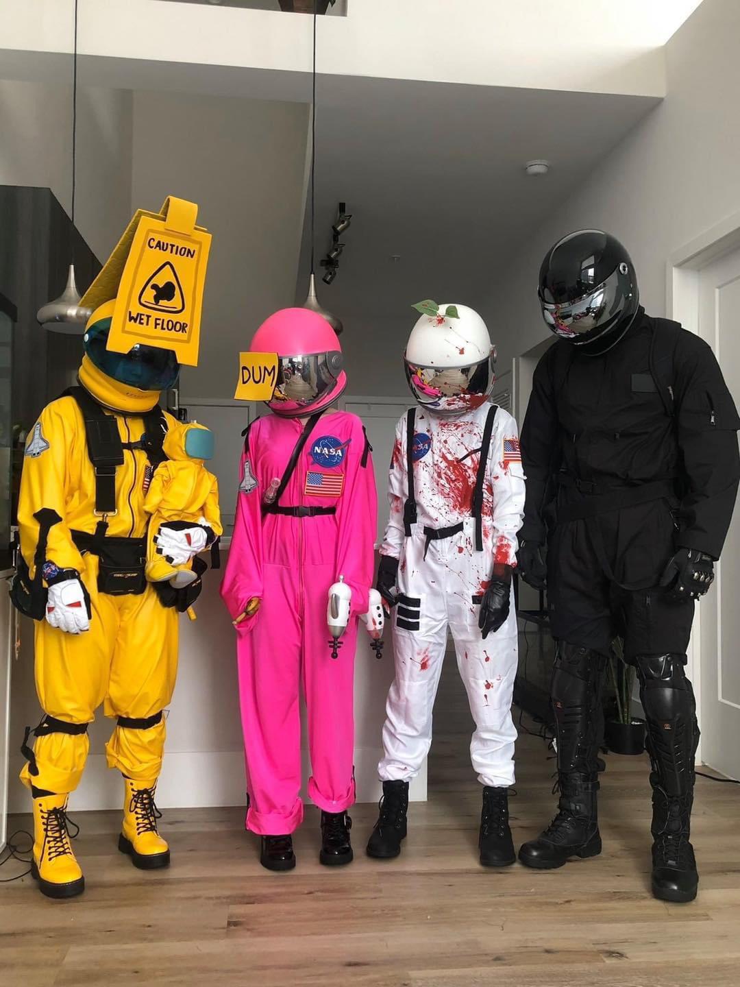 I think I already know my next Halloween costume r/AmongUs