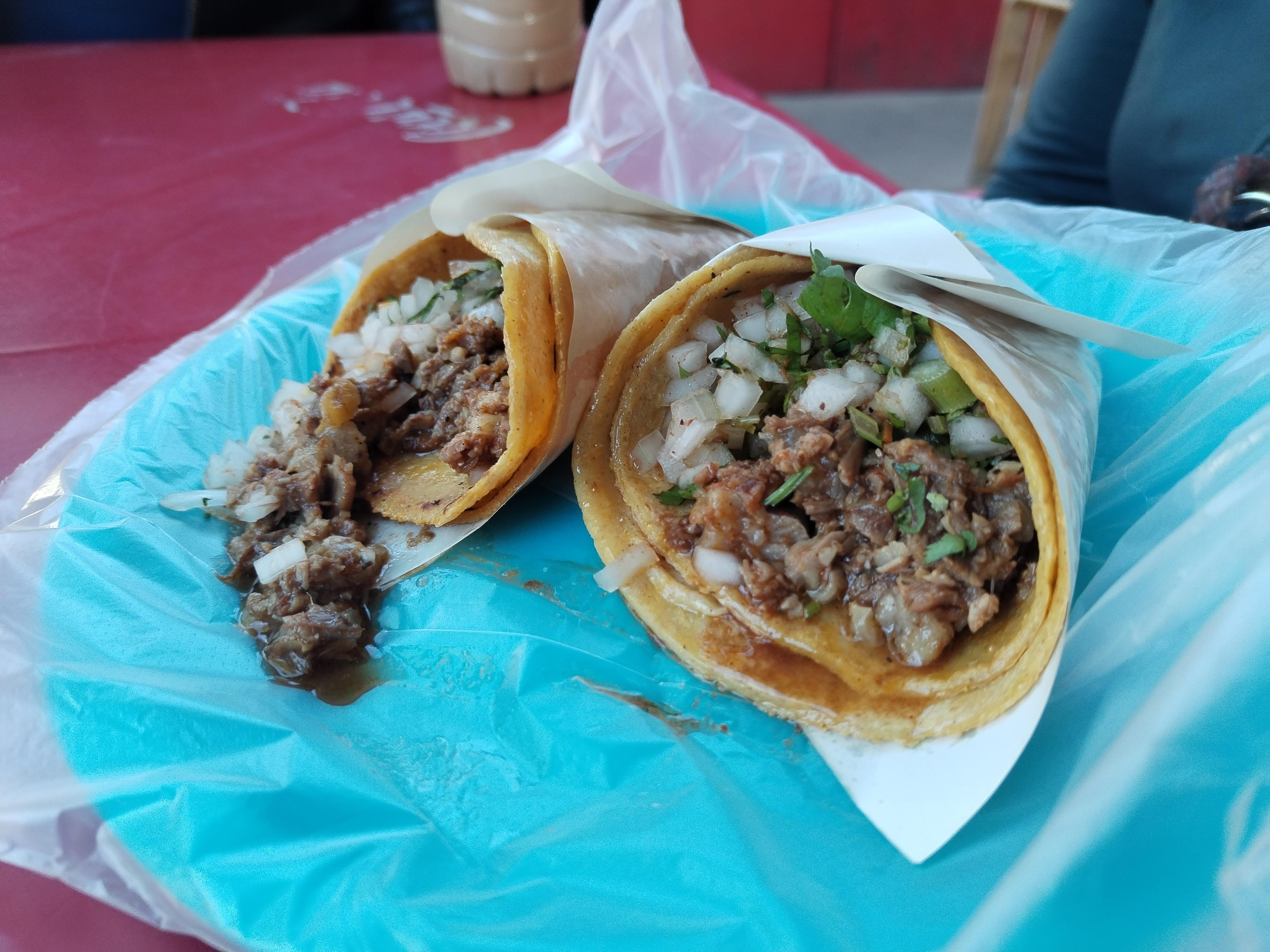 Tacos de birria en Mexicali r/mexicanfood