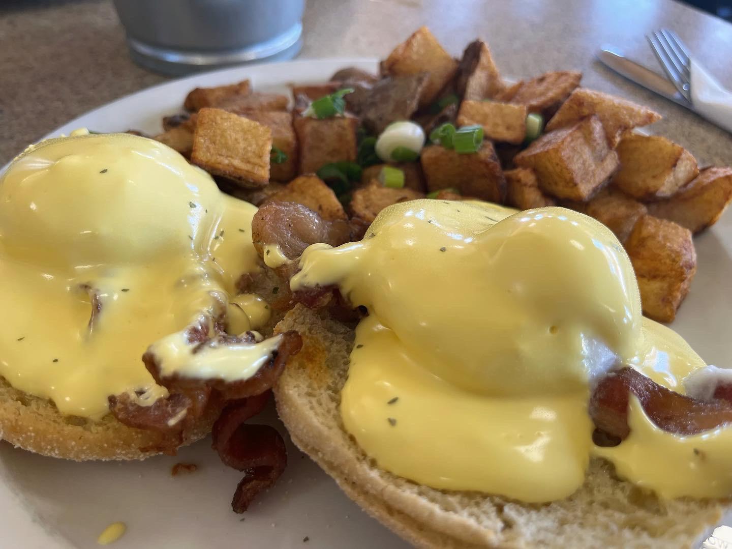 Shout out to Haps Hungry House for never raising their prices, Still 13