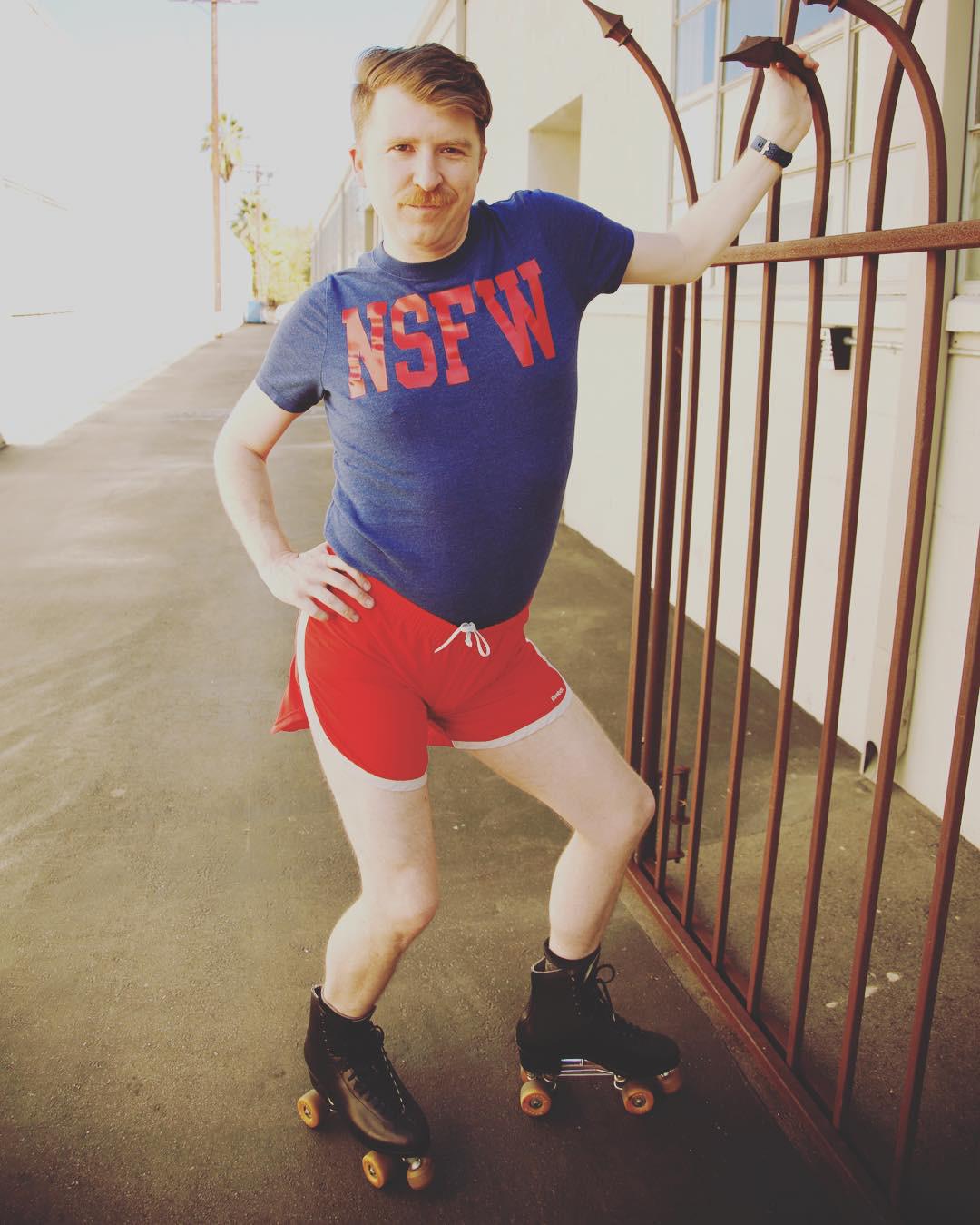 Giving off Reno 911 vibes. r/Rollerskating