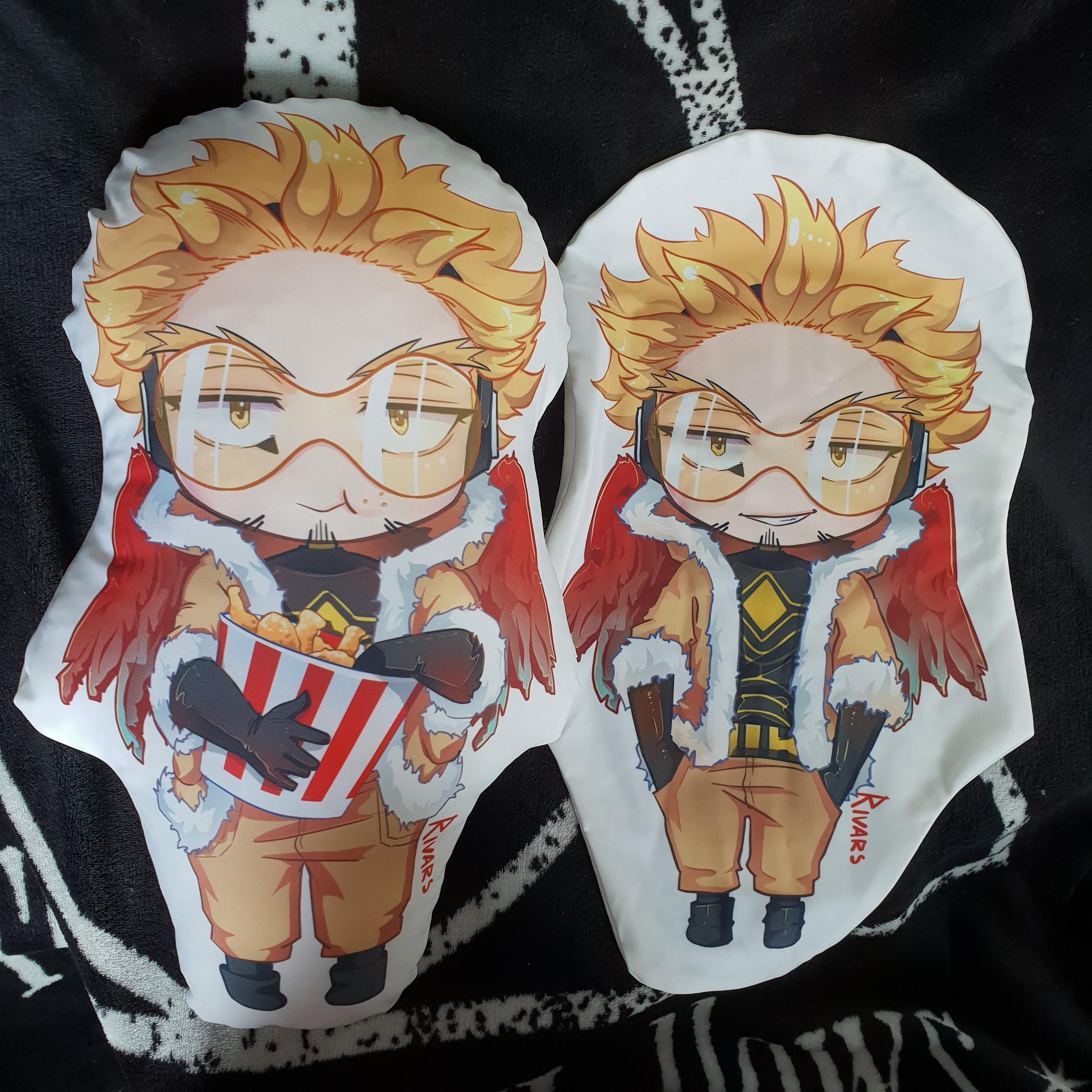 Hawks pillow 3 r/BokuNoHeroAcademia