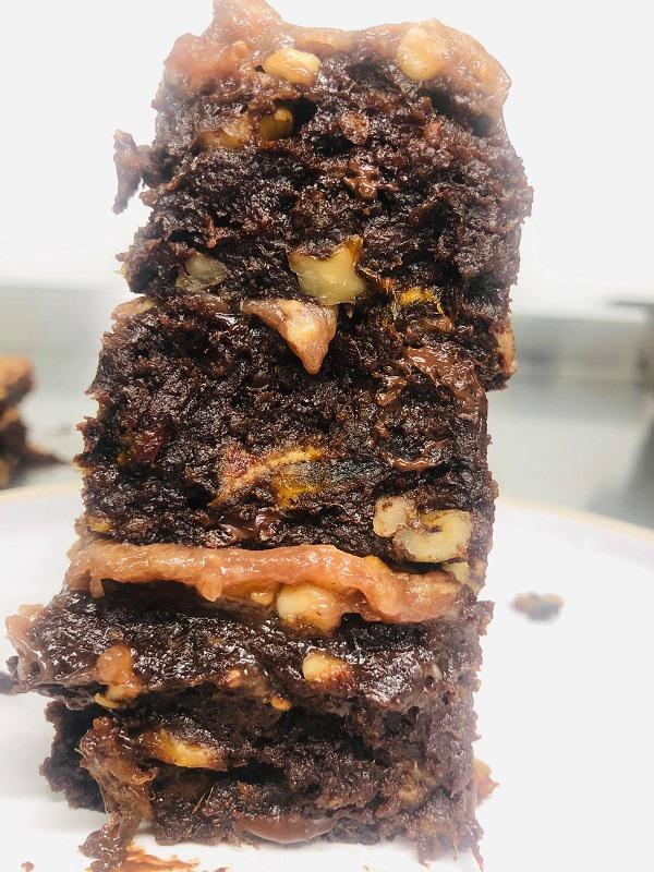 Peanut & Raspberry Healthy Vegan Fudge Brownies recipe in comments