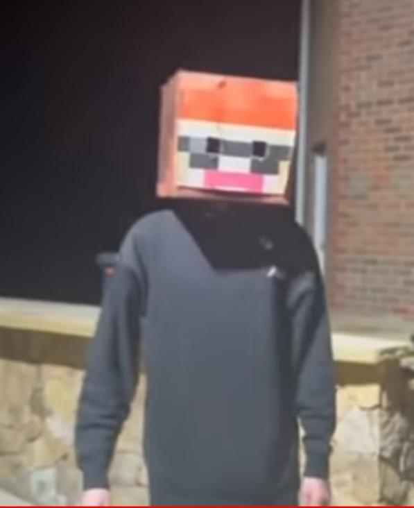 Blaza face reveal???? r/Socksfor1Submissions