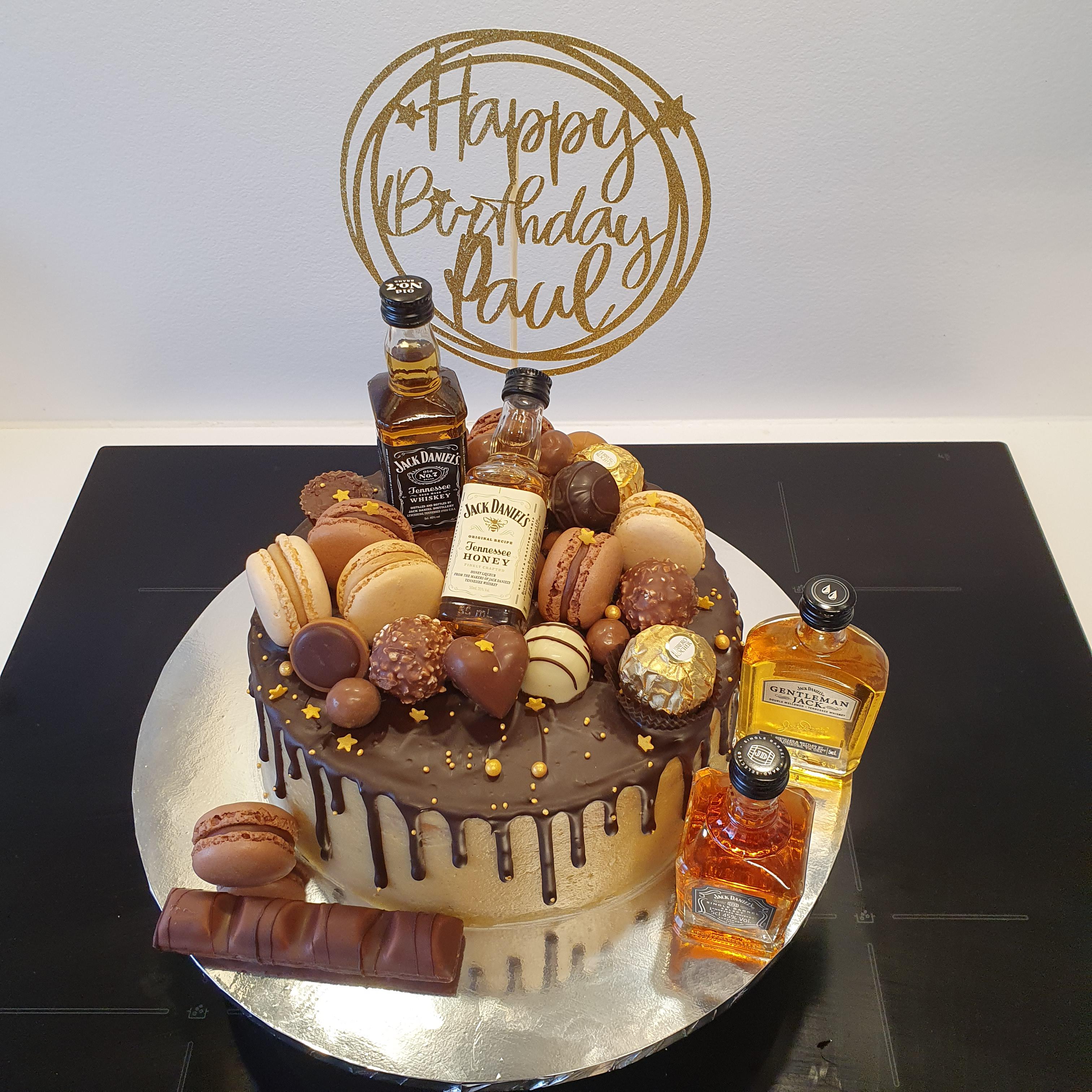 Baileys buttercream birthday cake 🎂 i made for my boyfriend r