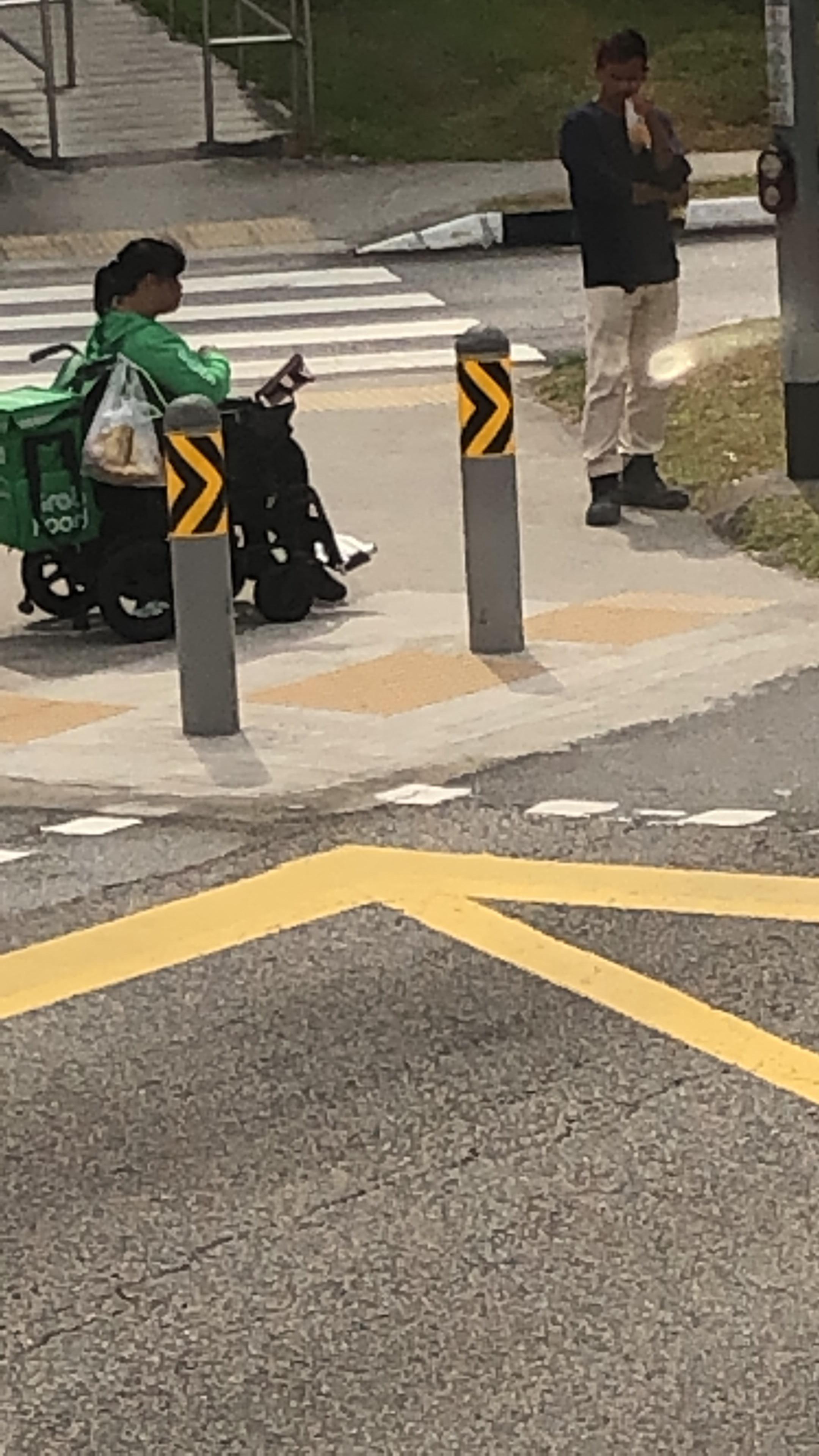 delivering grab on a wheelchair r/singapore