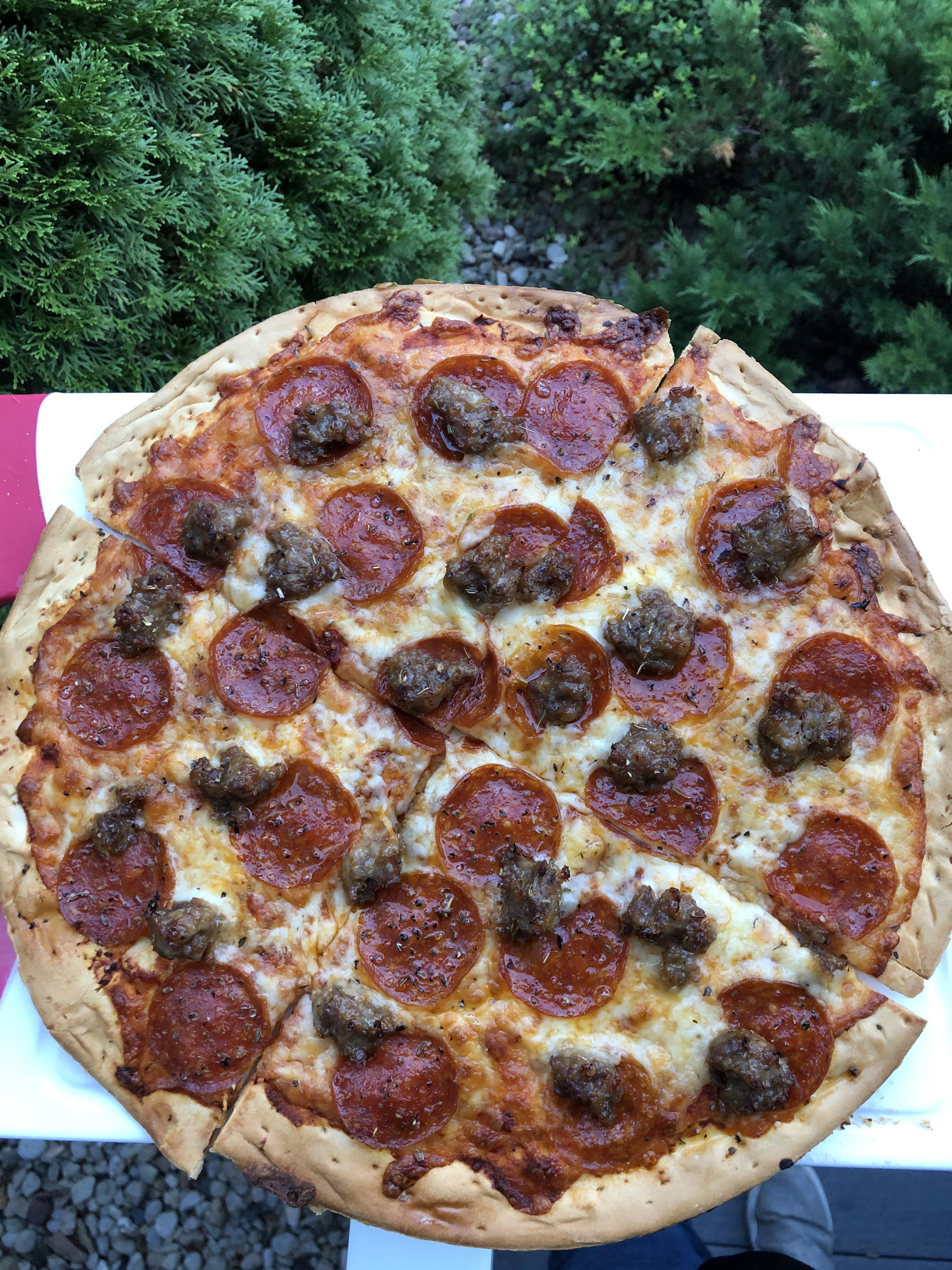 Pepperoni Italian Sausage Pizza on Zero Net Carb Crust r/Keto_Food