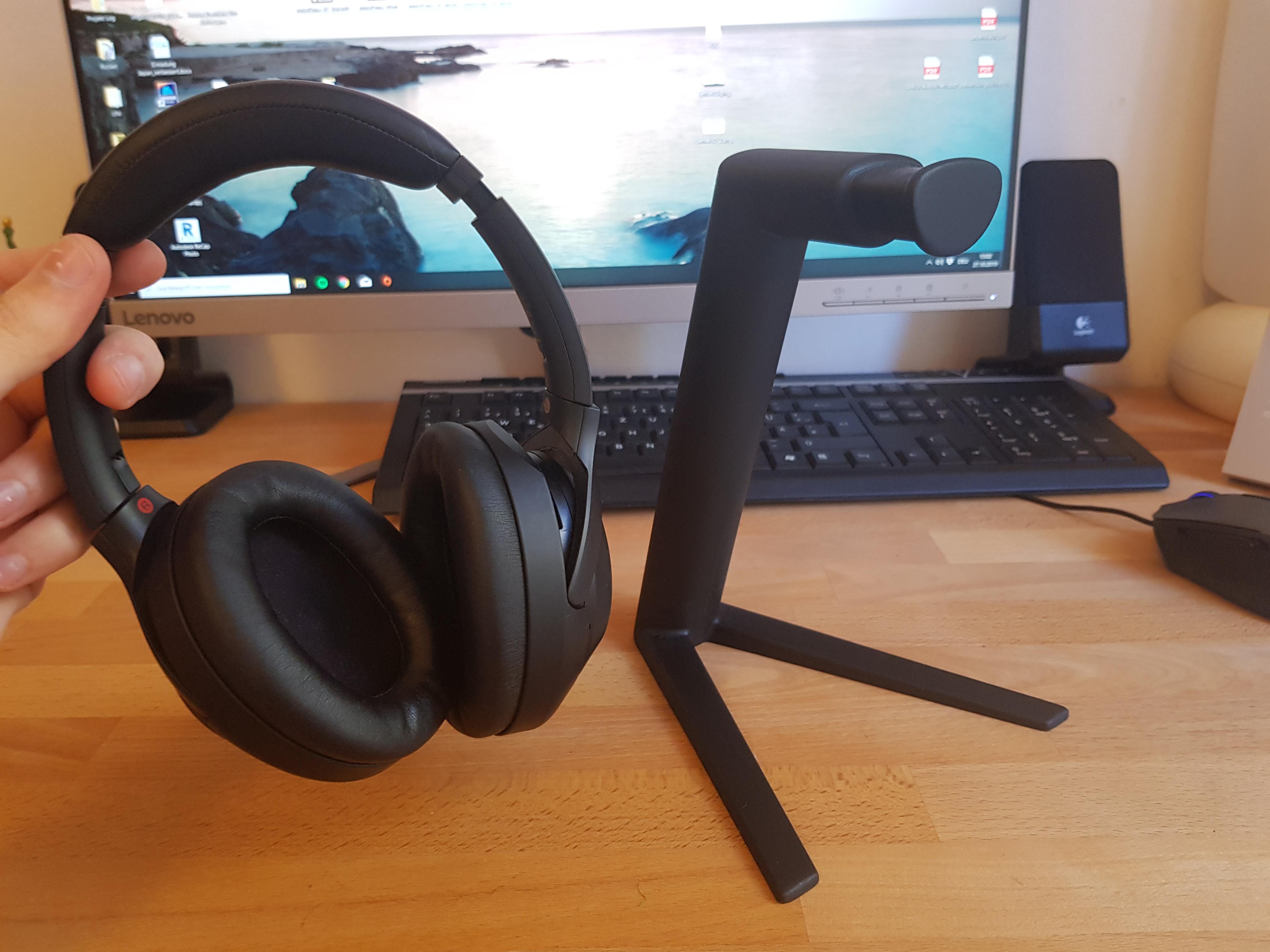 Headphone stand i designed and printed ) r/3Dprinting