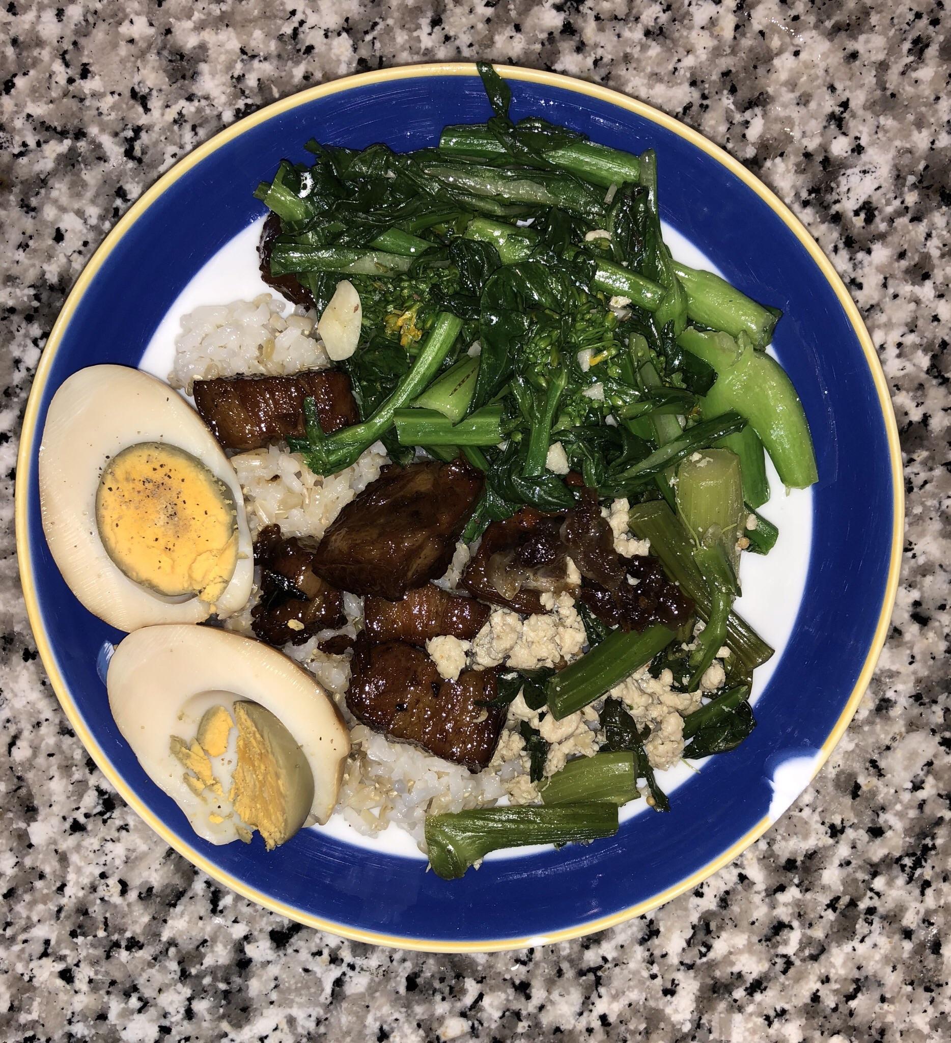 Braised Pork belly, tea egg and Choy sum r/chinesefood