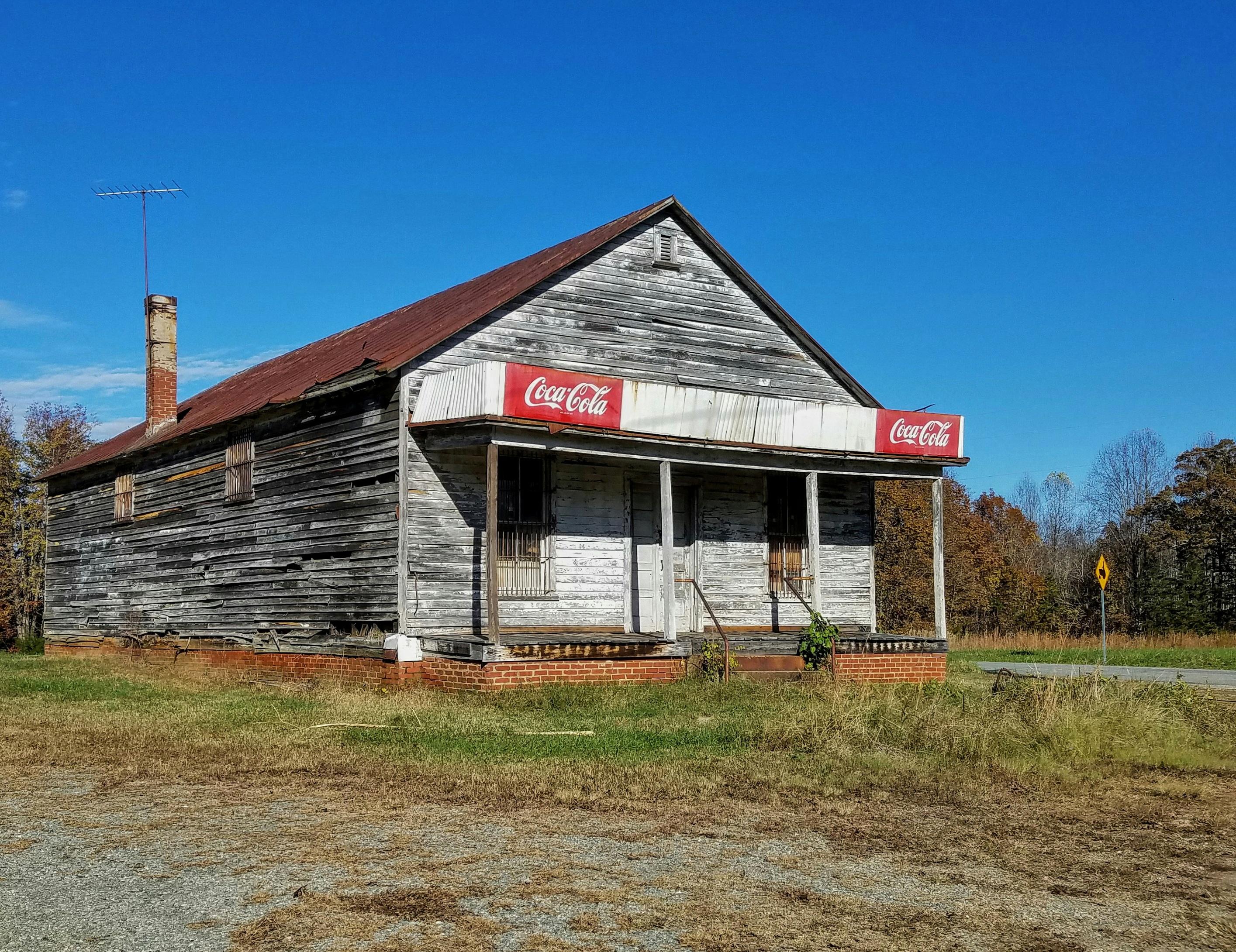 Abandoned general store, Halifax County, Virginia, USA. [2830x2131] [OC] r/AbandonedPorn