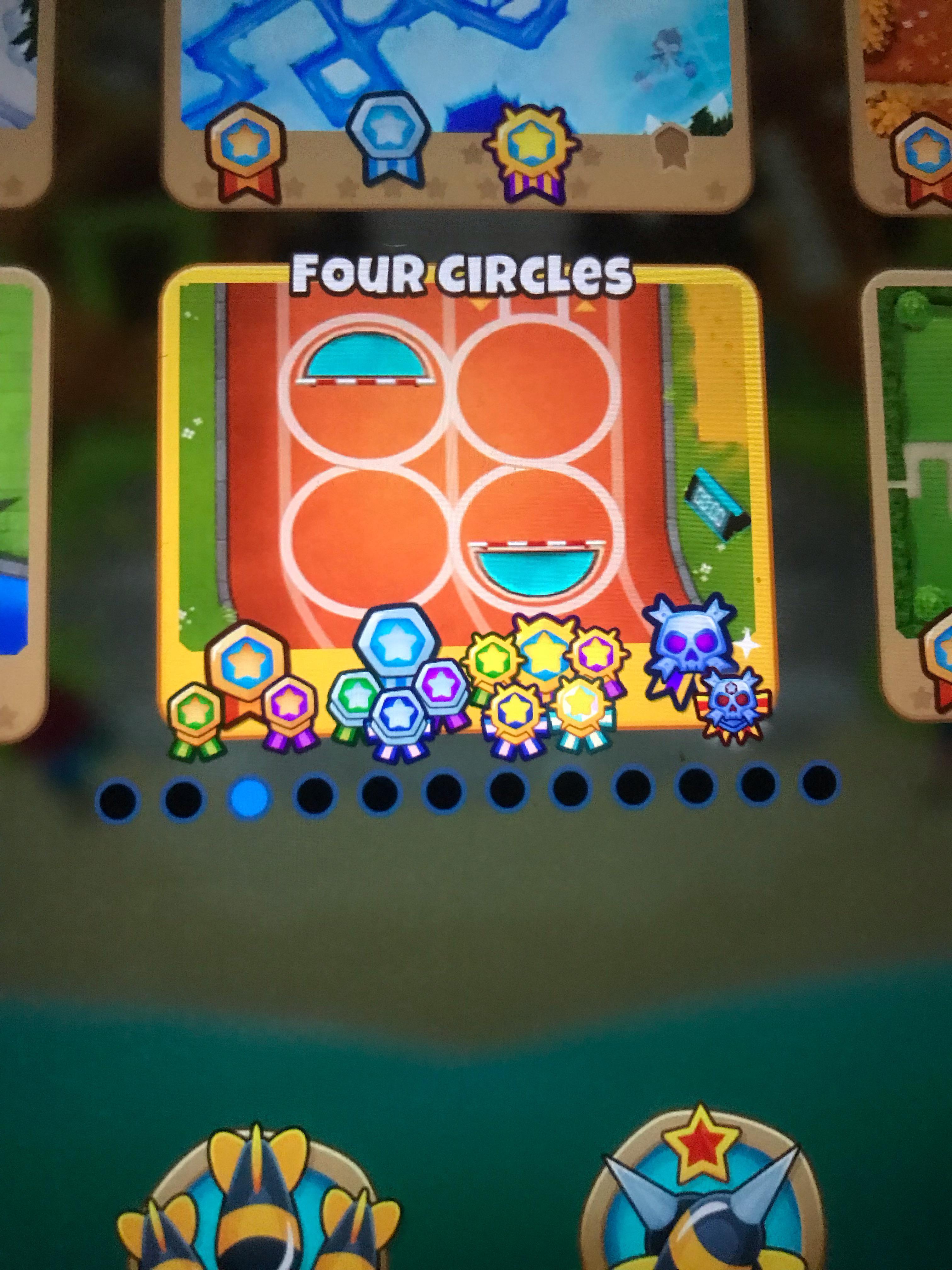 Gold black border?? btd6