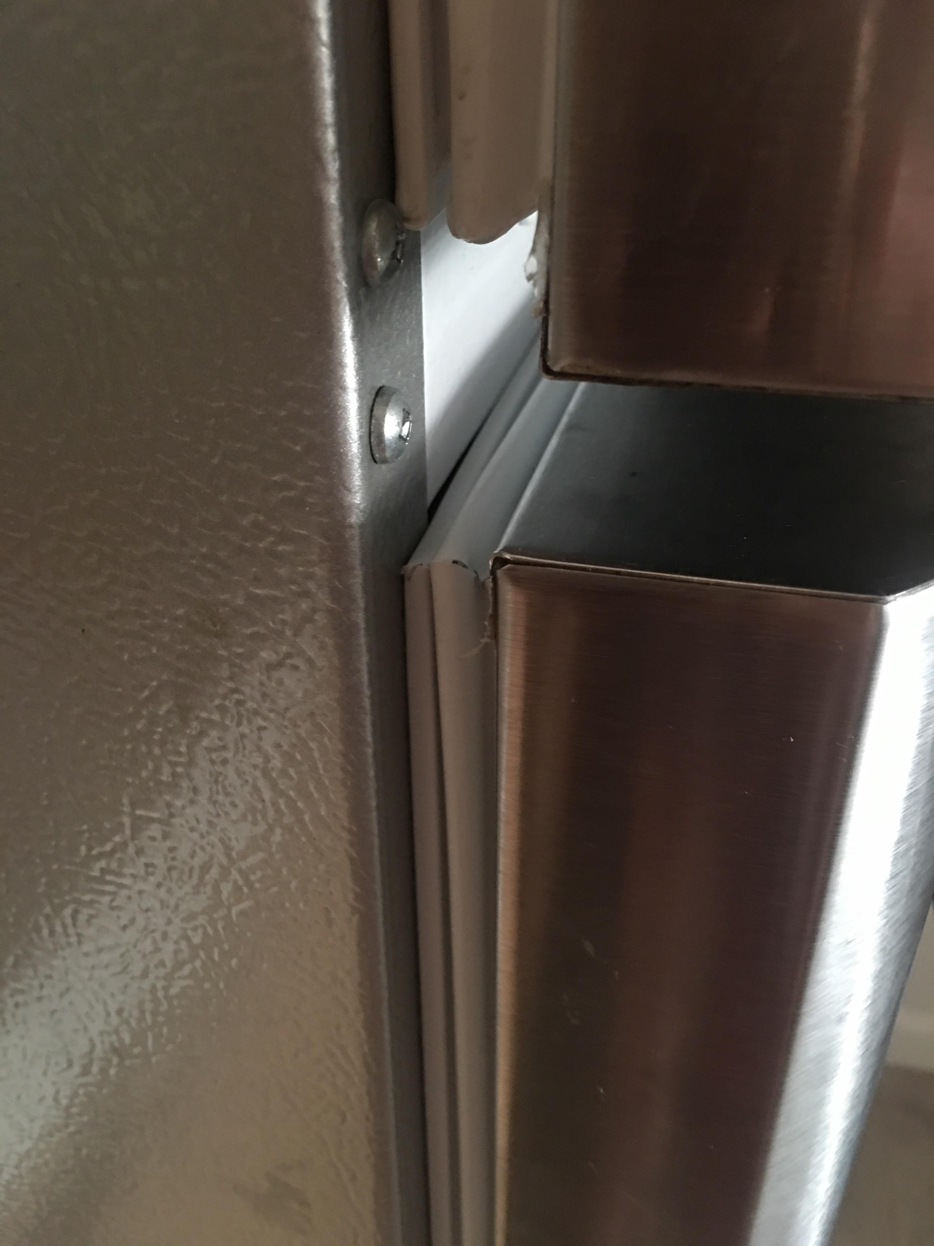 I just replaced the fridge door with a brand new door seal, but i