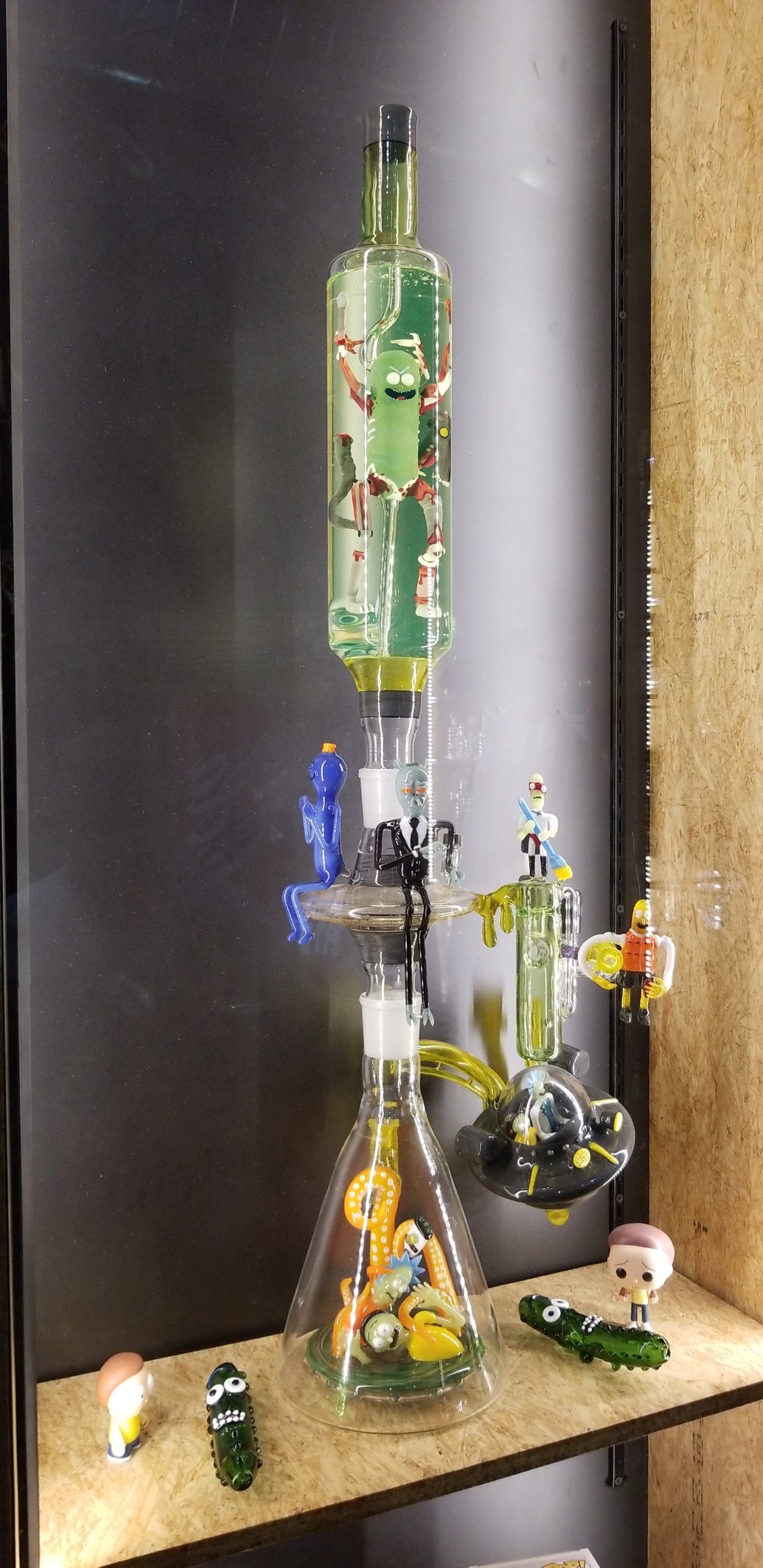 20k bong at the local smoke shop r/trees