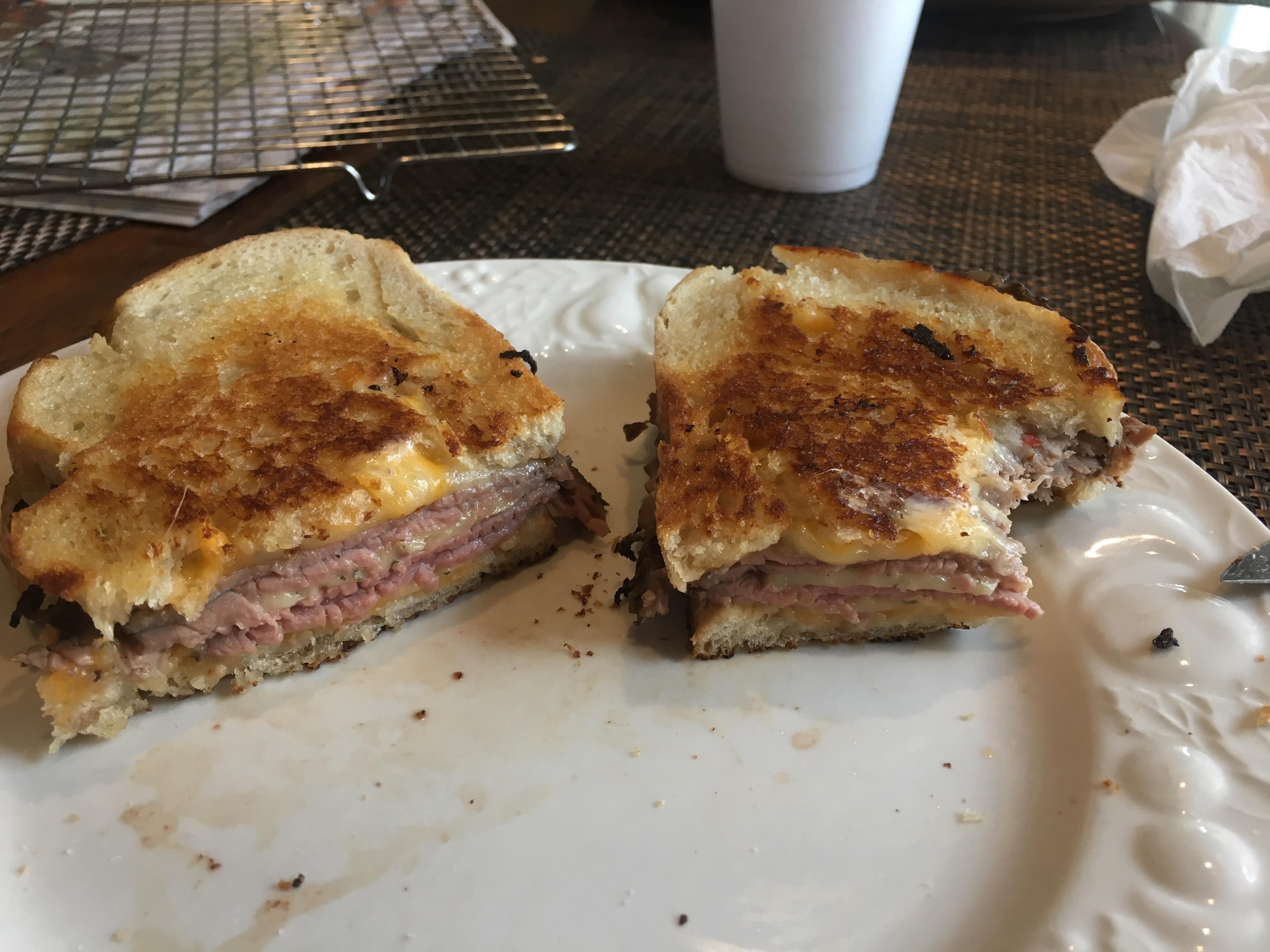 Roast beef melt on sourdough r/melts