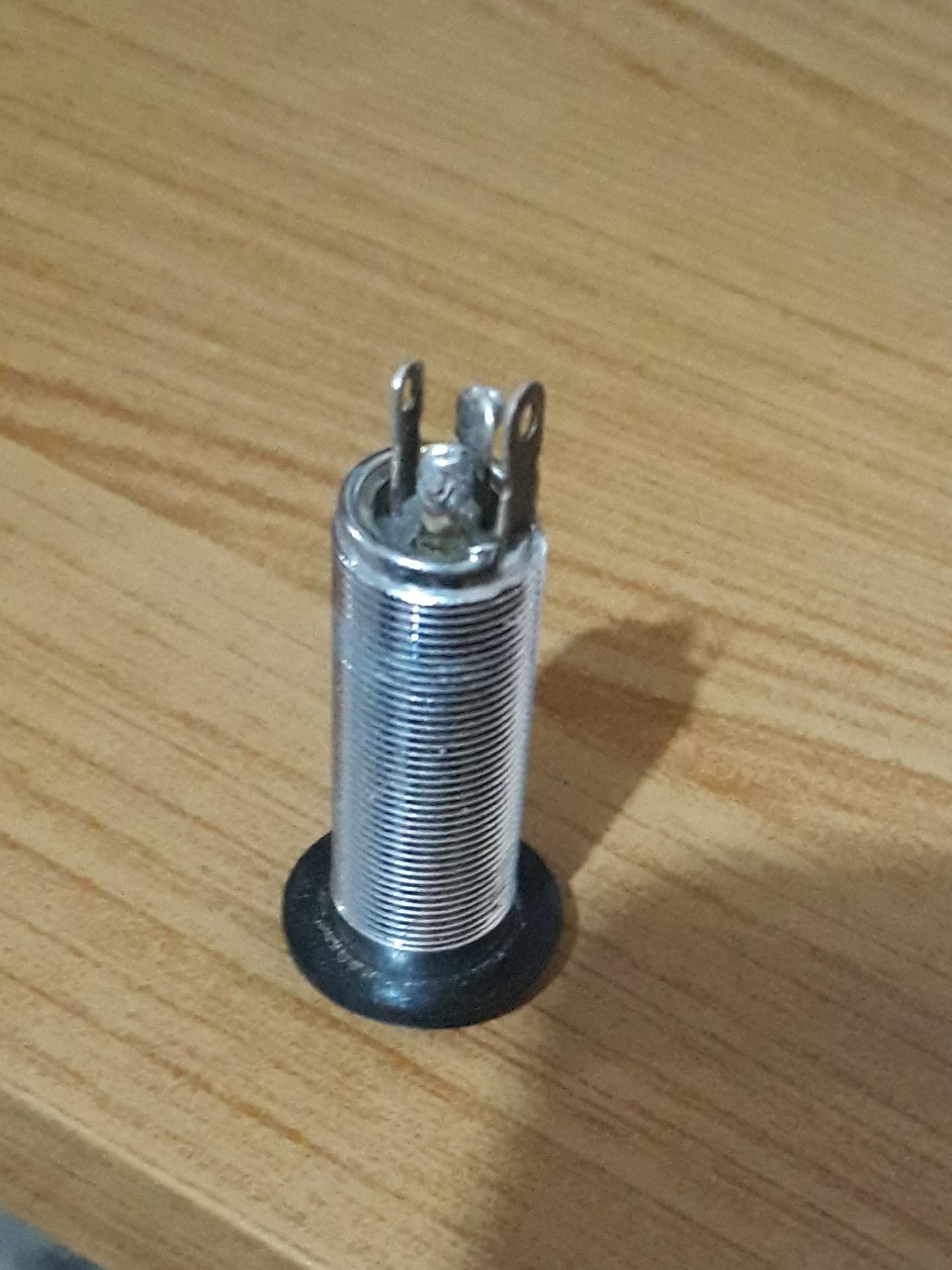 How to wire this barrel output jack for guitar? : r/Luthier