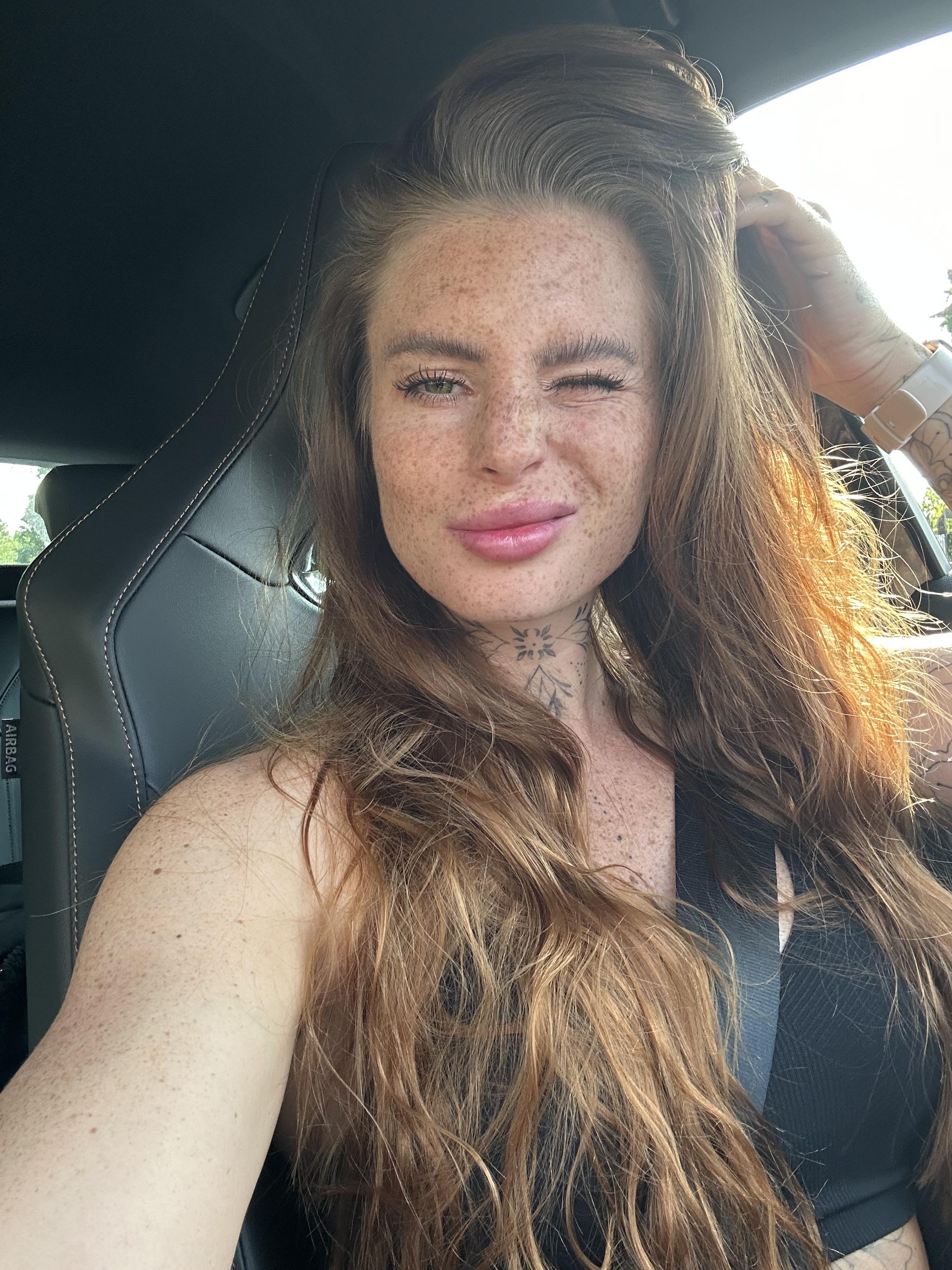 Good morning redhead fans 😉🧡 : SFWRedheads