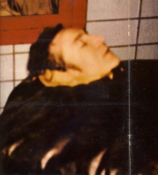 John Lennon’s body in the and the last known photo of him r