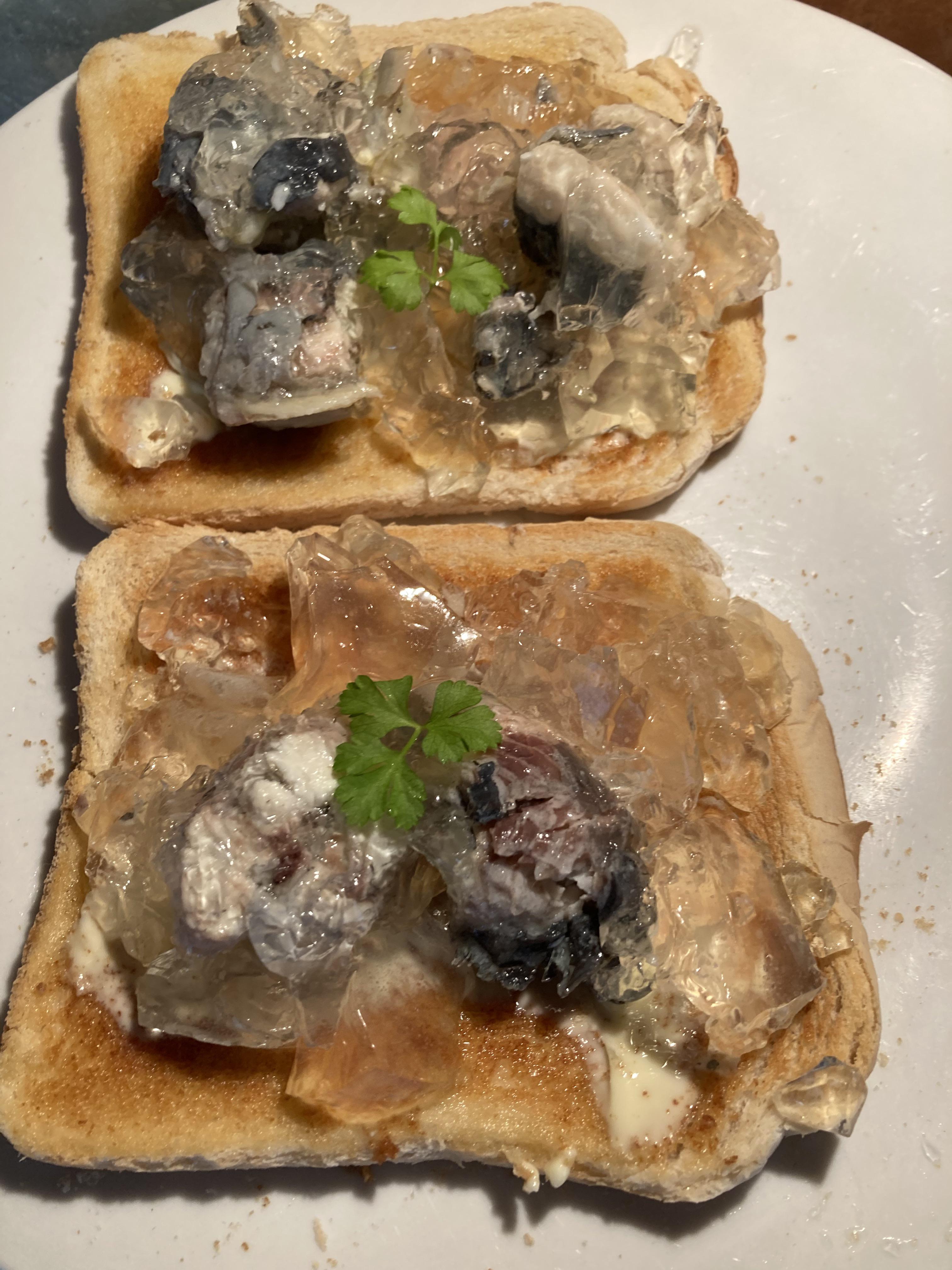Homemade jellied eels on toast r/UK_Food