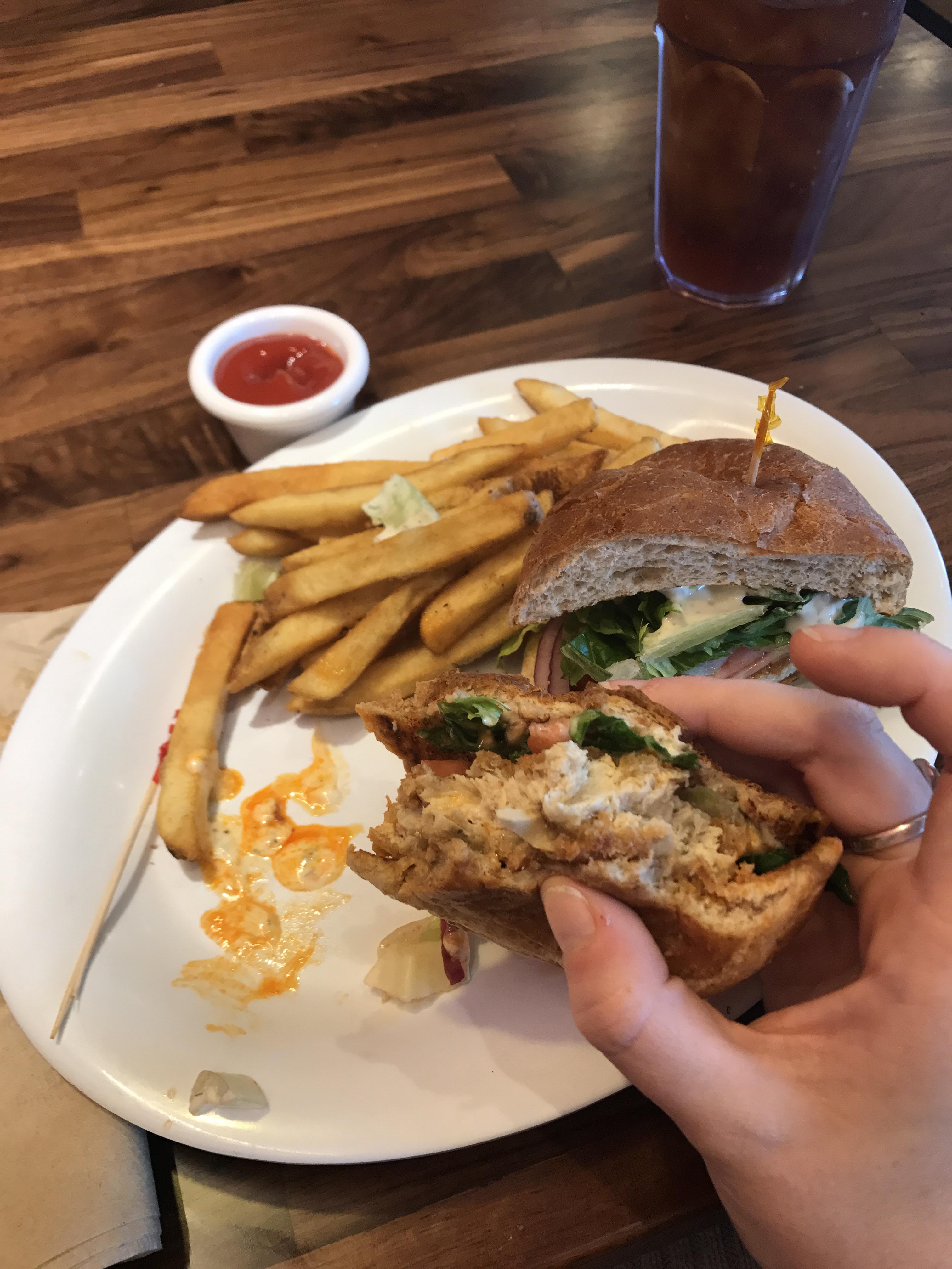 I hope the fast food companies are sweatin', cause Veggie Grill is coming to take over the scene