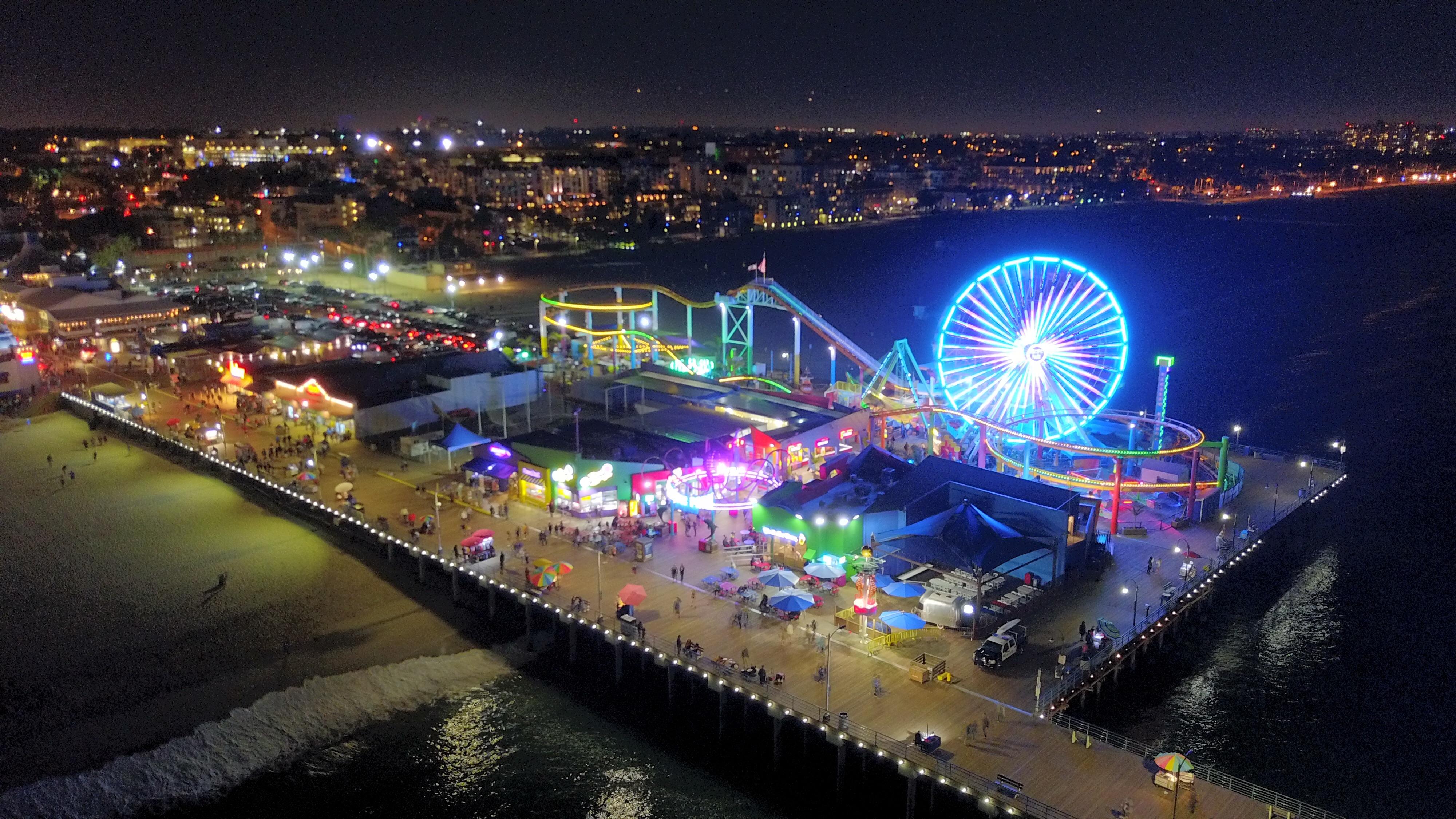 Santa Monica Pier, California, at night. r/pics
