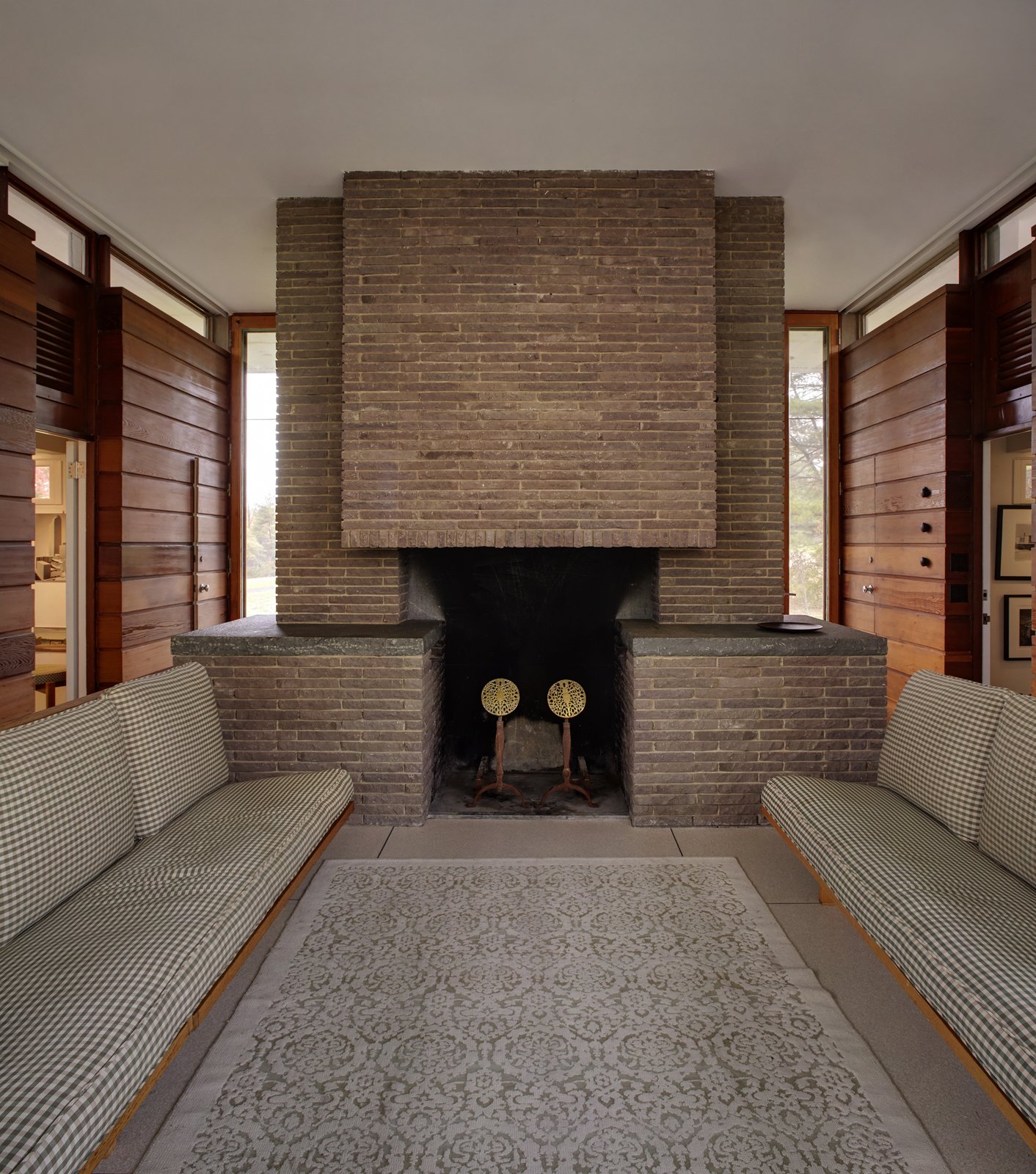 The Irwin Pool House in New Canaan, CT, designed by Landis Gores in