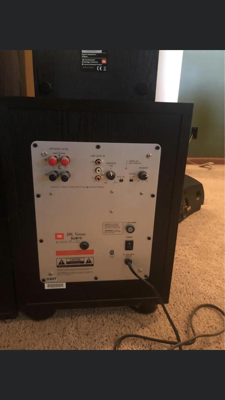 Bookshelf speaker wall mounts? BudgetAudiophile