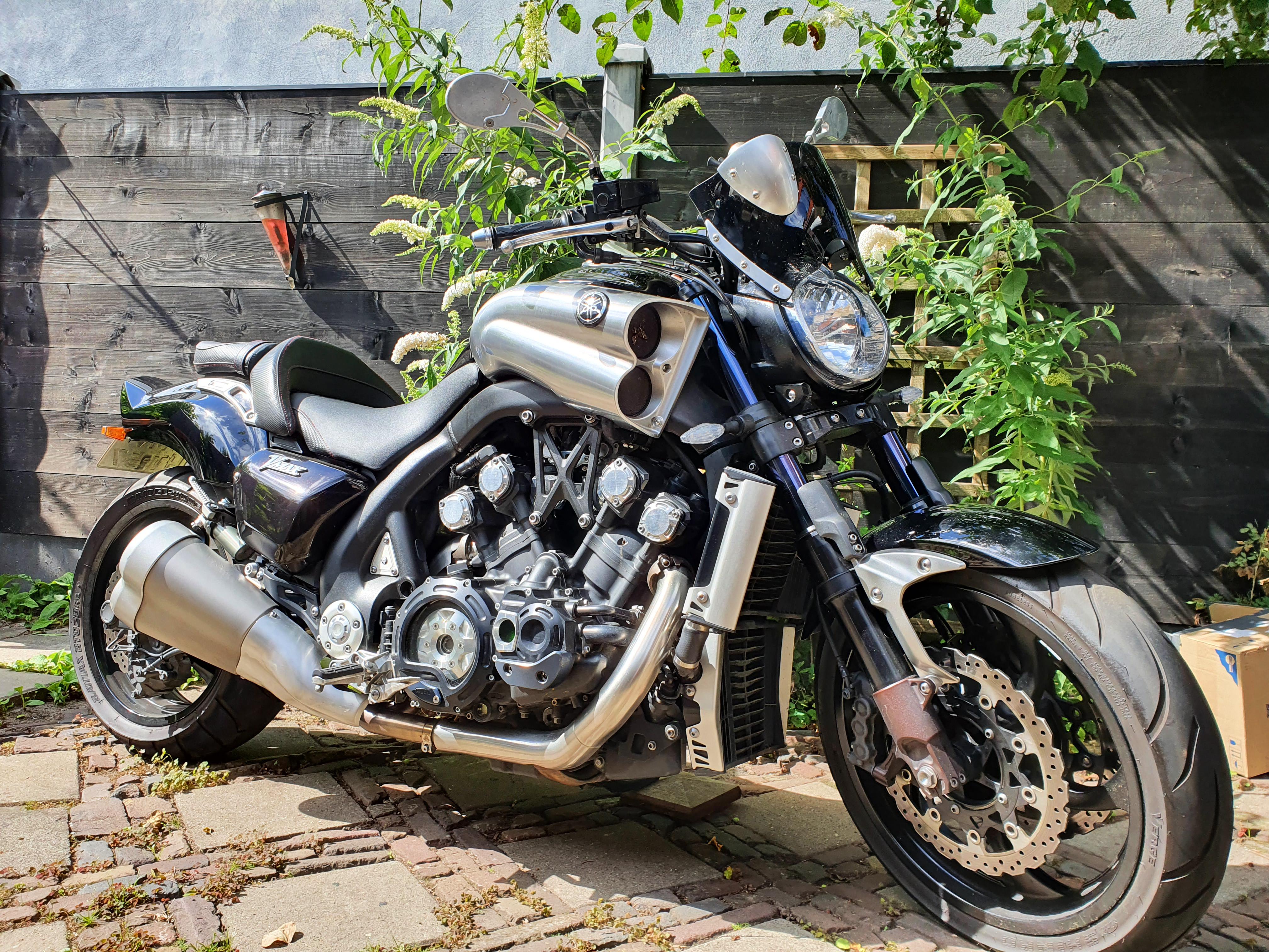 Yamaha Vmax 2013 Custom Customer's Motorcycle: Geert Vmax's