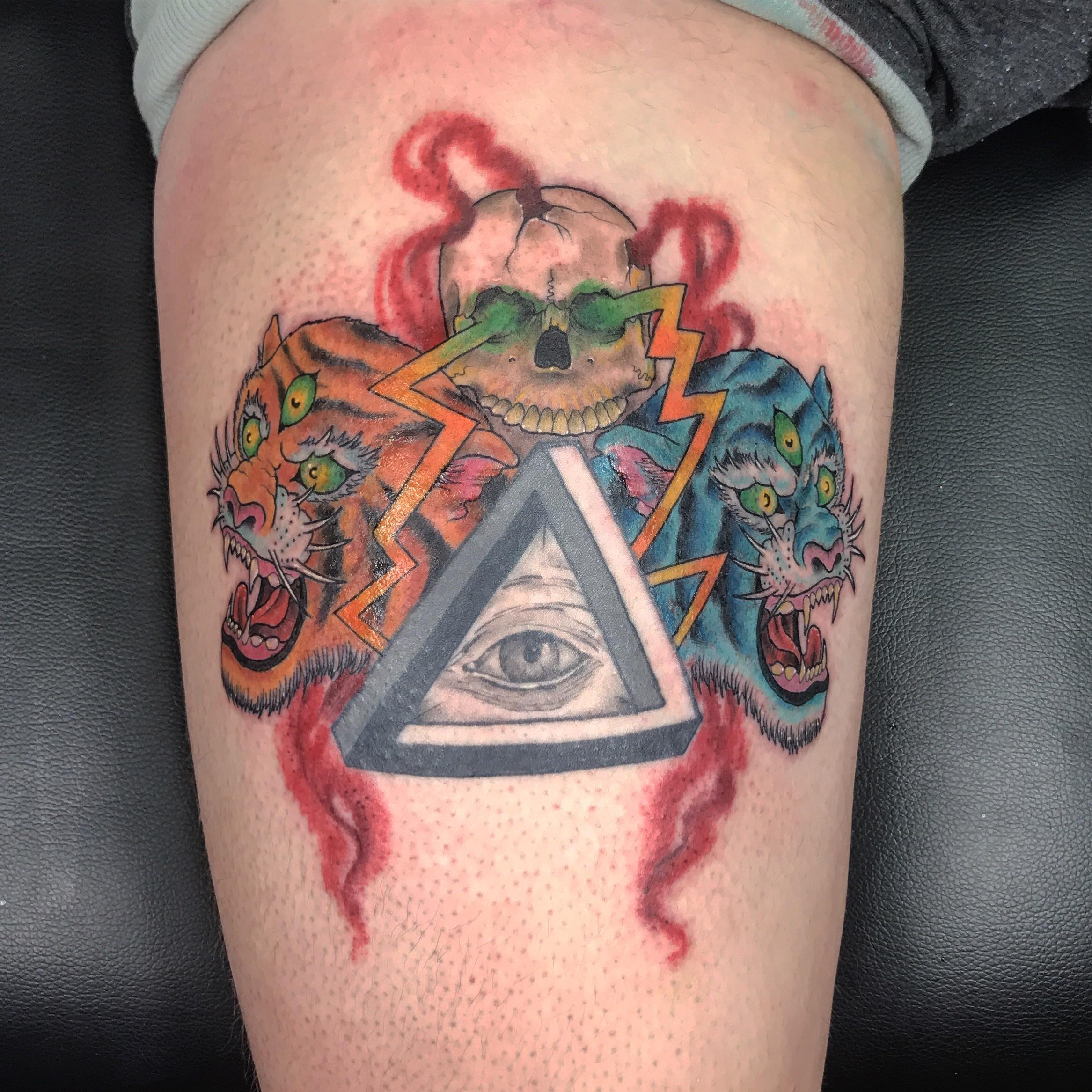 Added some crazy threeeyed tigers by Doug Hand at