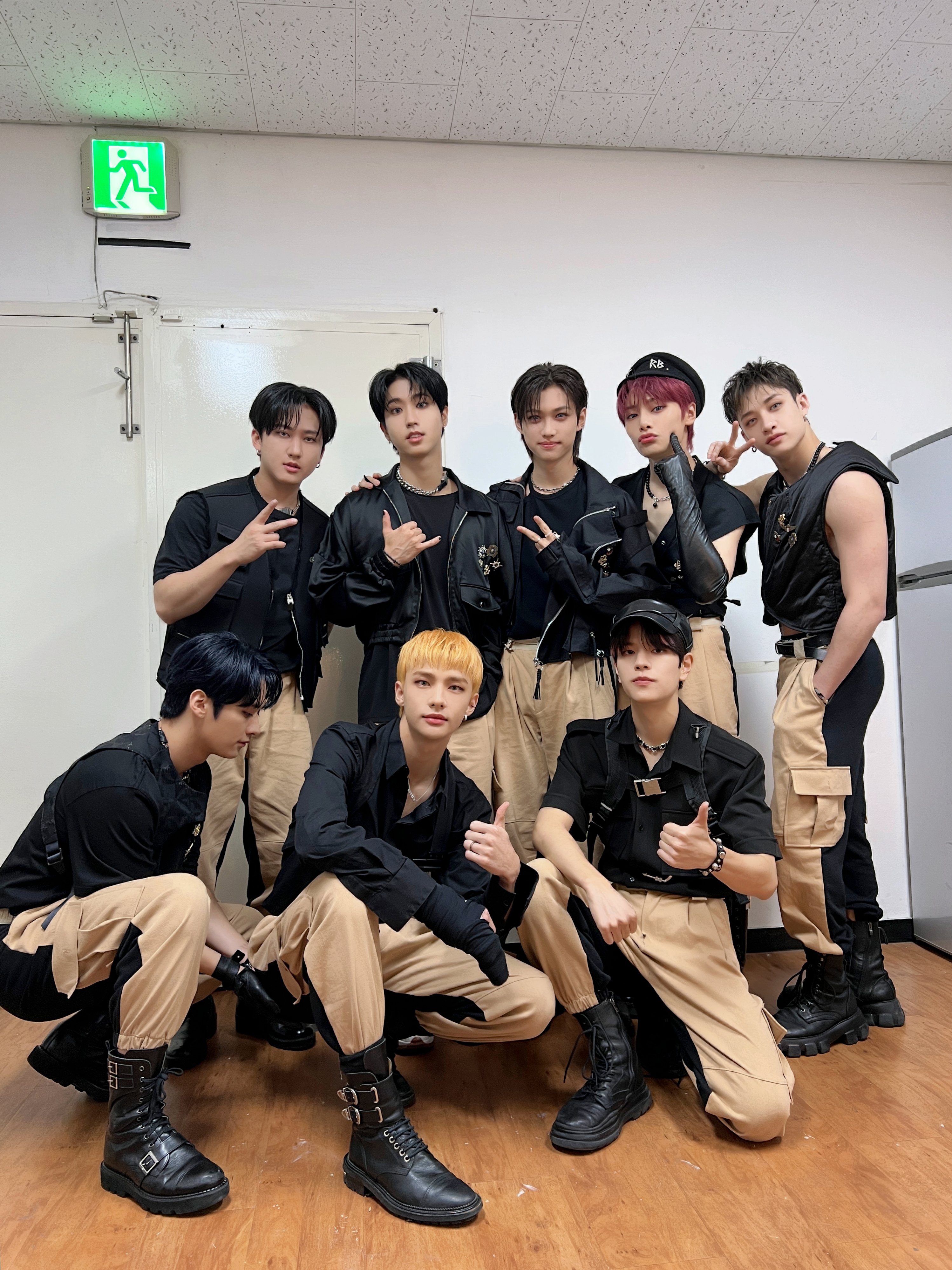 221010 Stray_Kids [SKZBEHIND📸] The "CASE 143