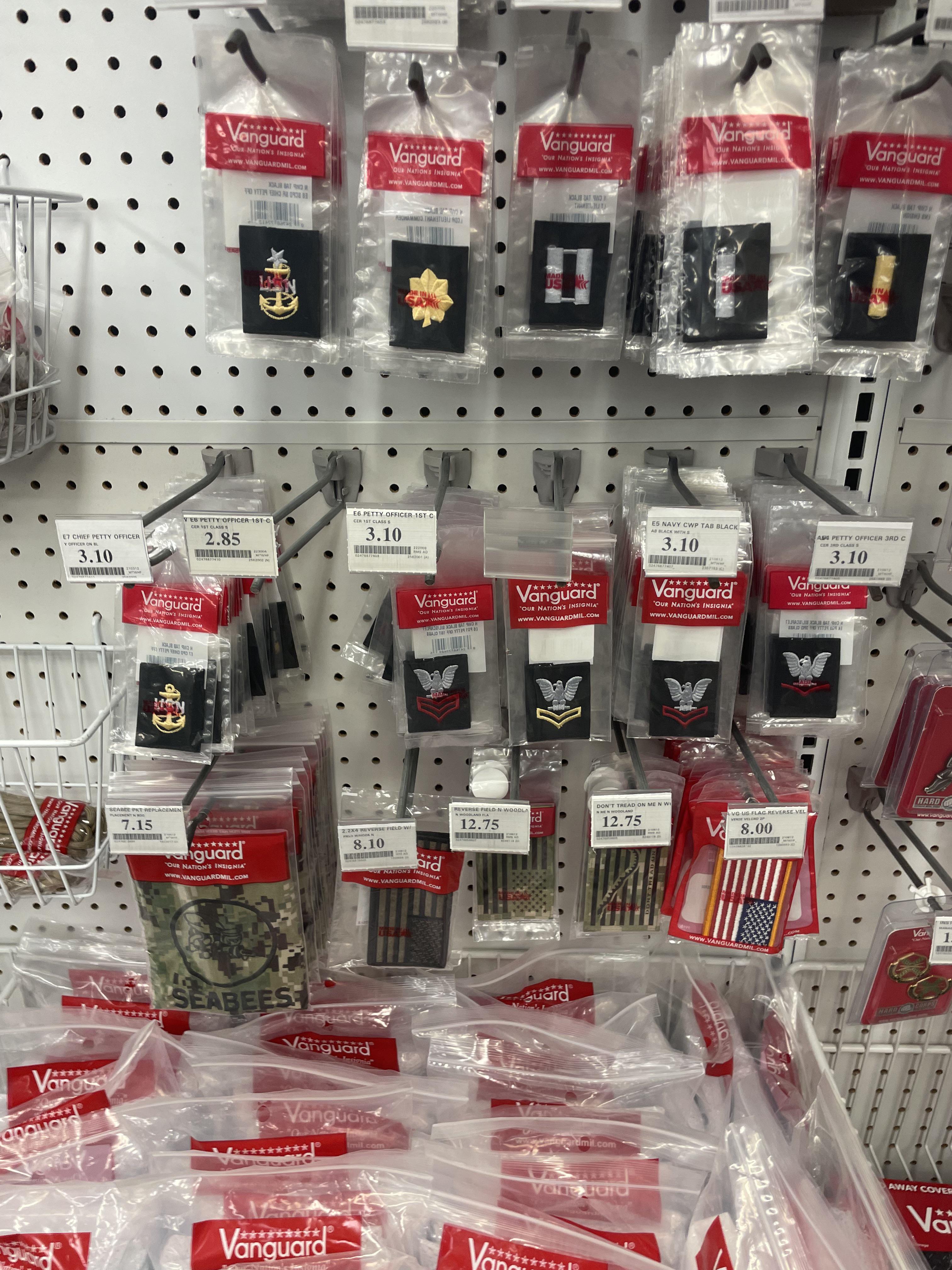 Camp Foster 🧐 r/navy